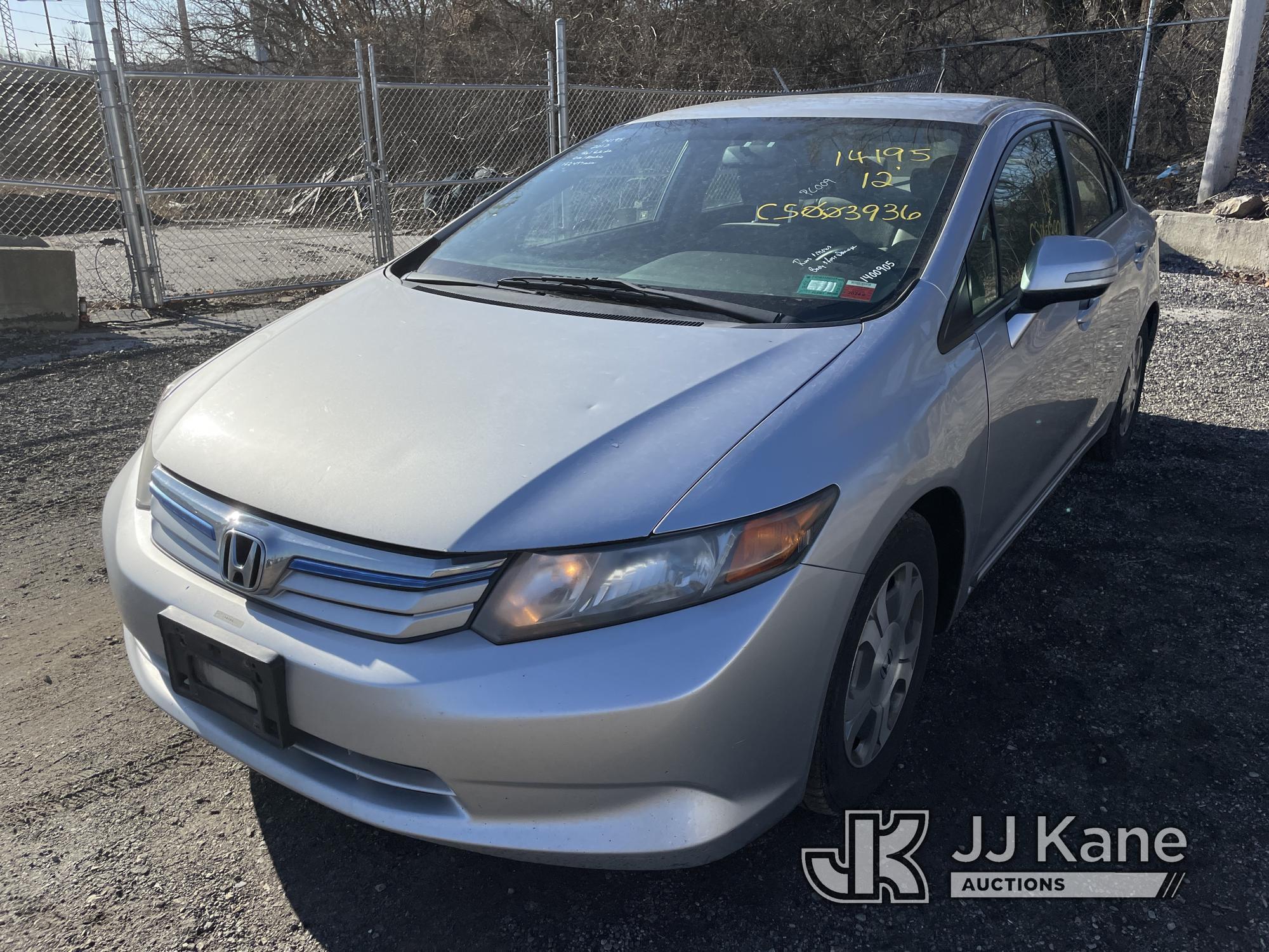 (Plymouth Meeting, PA) 2012 Honda Civic Hybrid 4-Door Sedan Runs & Moves, Body & Rust Damage