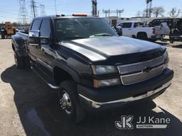 (Plymouth Meeting, PA) 2005 Chevrolet Silverado 3500 4x4 Crew-Cab Dual Wheel Pickup Truck Bad Head G