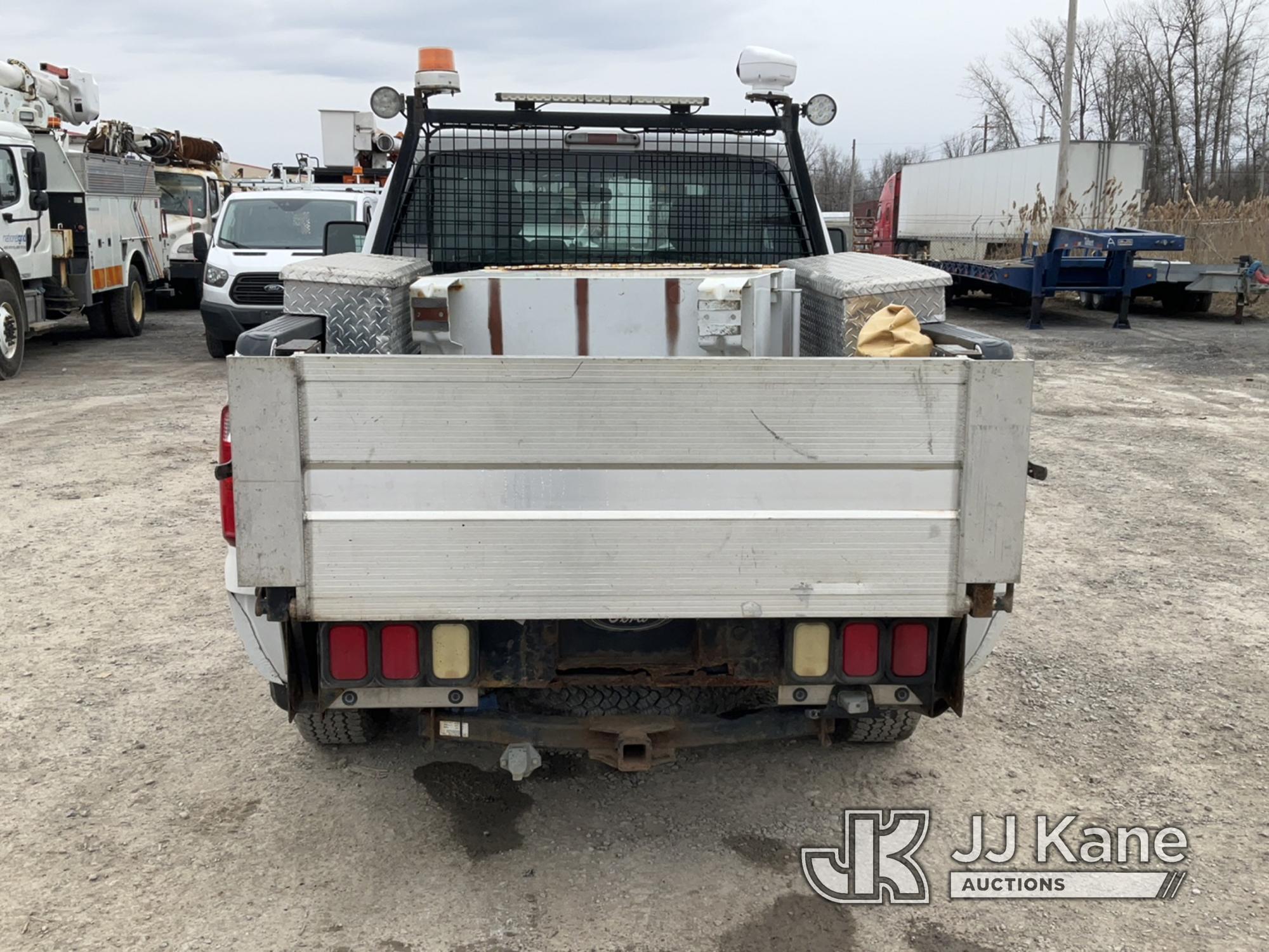 (Rome, NY) 2015 Ford F250 4x4 Extended-Cab Pickup Truck Runs & Moves, Body & Rust Damage, Liftgate O