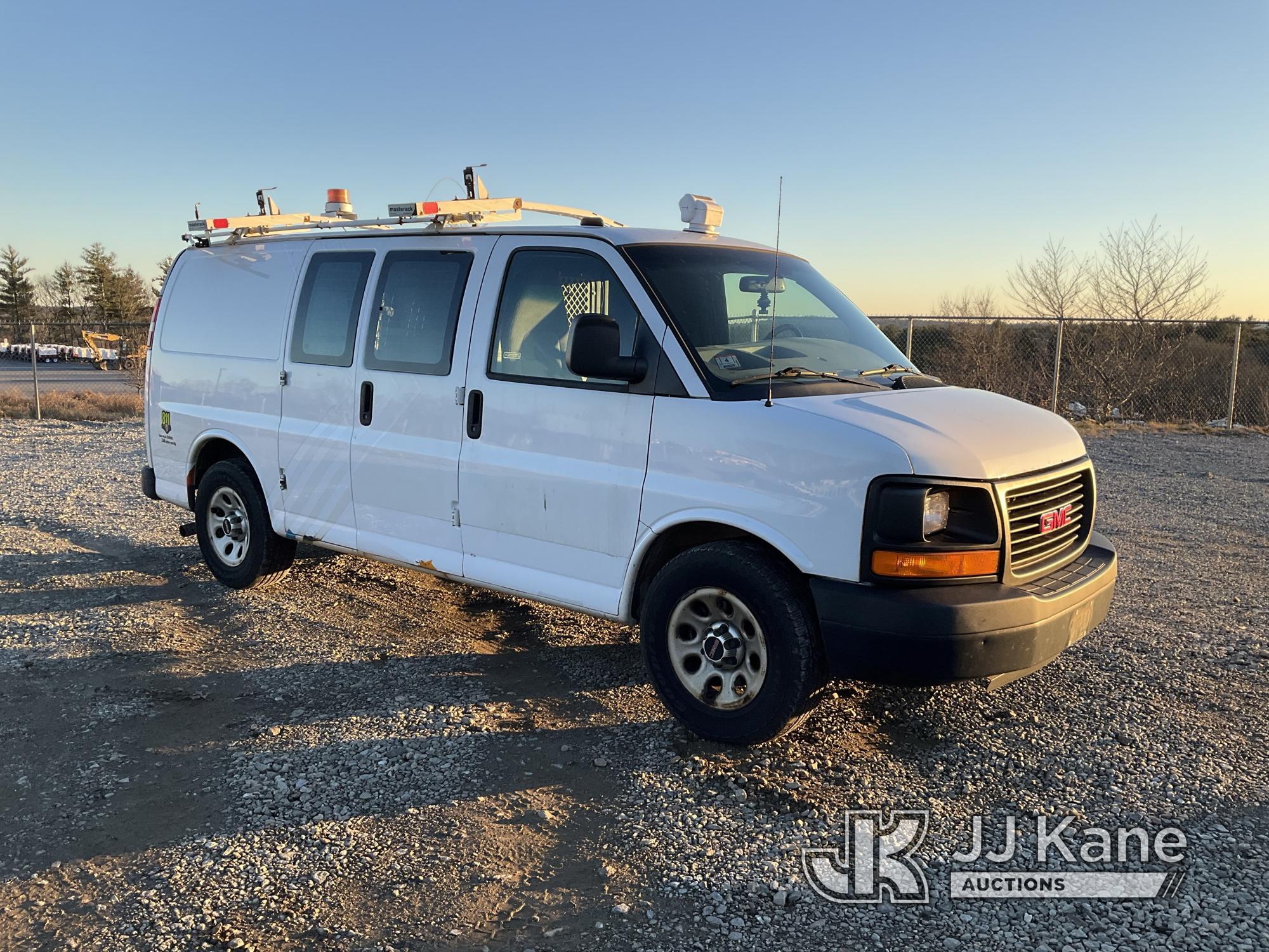 (Shrewsbury, MA) 2014 GMC Savana G1500 AWD Cargo Van Bad Engine, Runs Rough & Moves) (Check Engine L