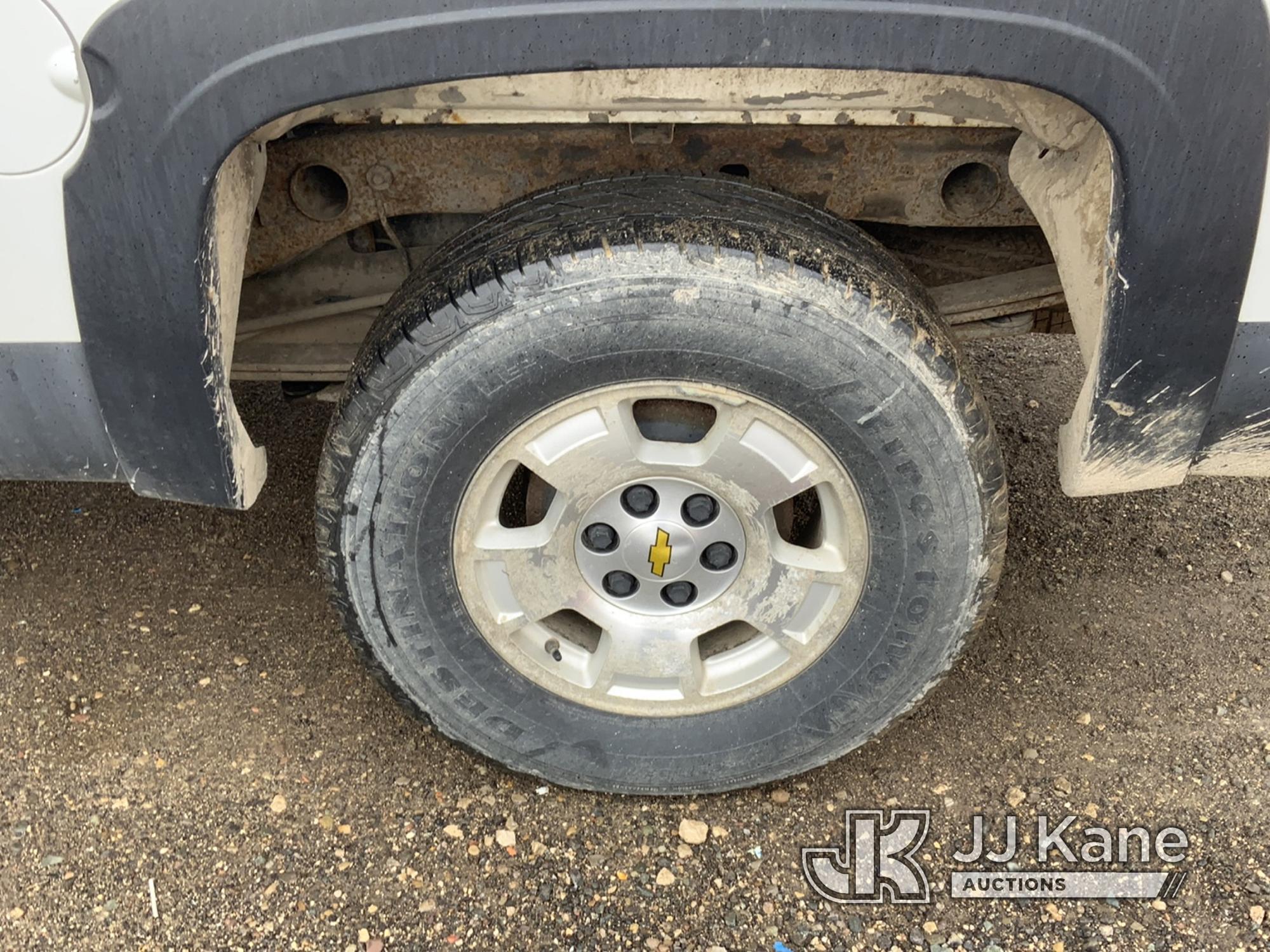 (Charlotte, MI) 2010 Chevrolet Silverado 1500 4x4 Crew-Cab Pickup Truck Runs, Moves, Rust, Body Dama