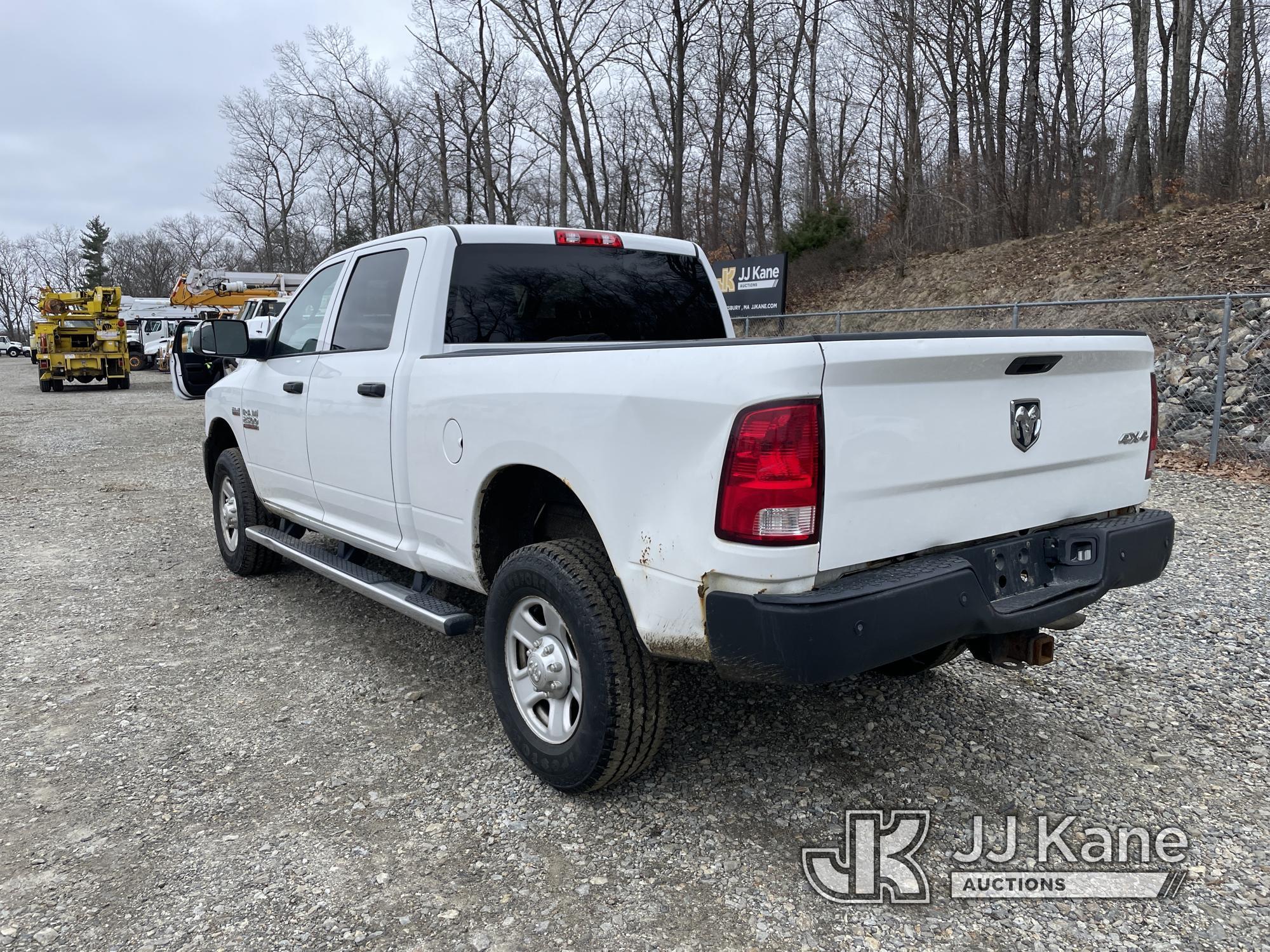 (Shrewsbury, MA) 2016 RAM 2500 4x4 Crew-Cab Pickup Truck Runs & Moves) (Body & Rust Damage