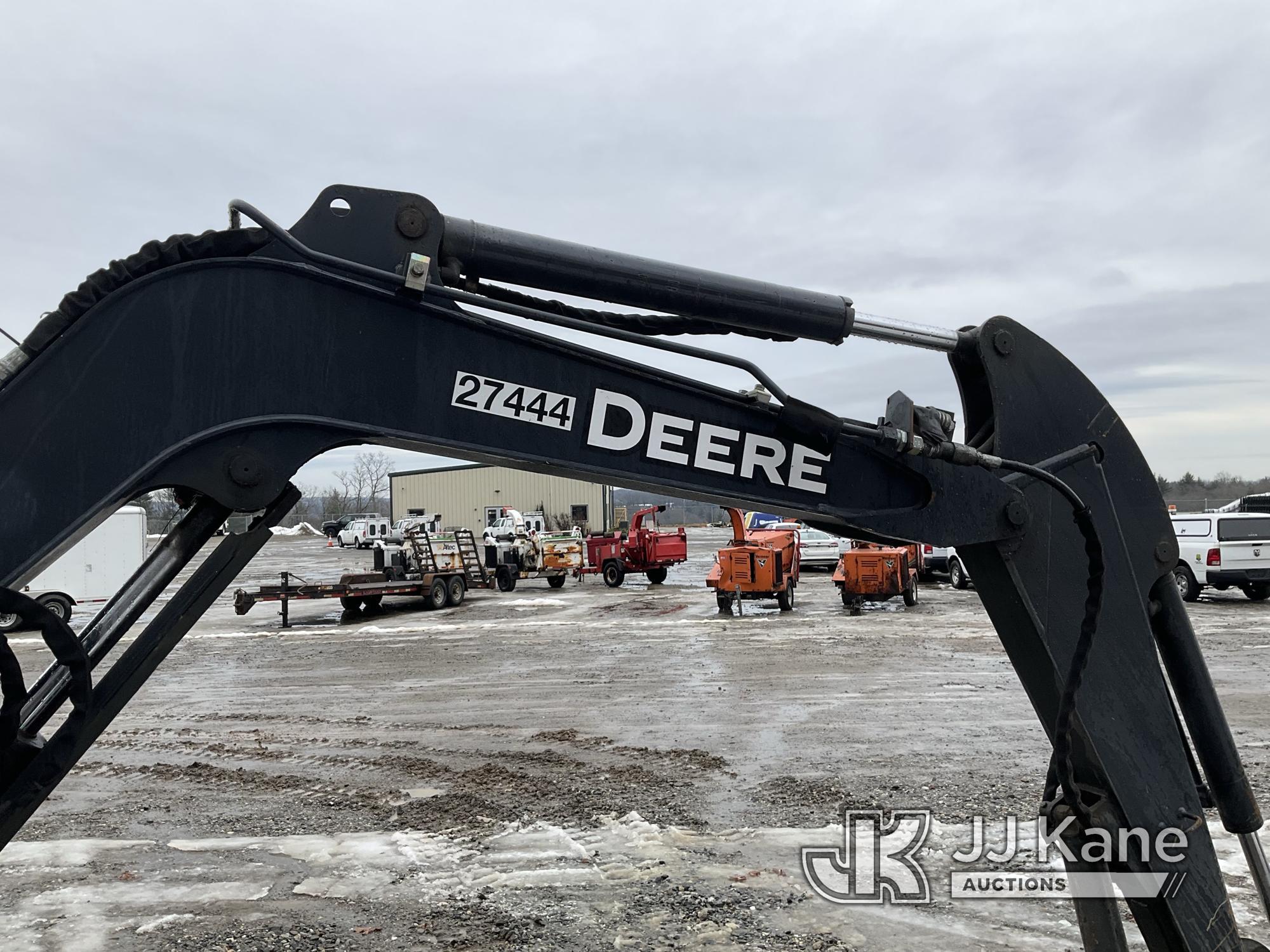 (Shrewsbury, MA) 2017 John Deere 35G Mini Hydraulic Excavator Runs, Moves & Operates