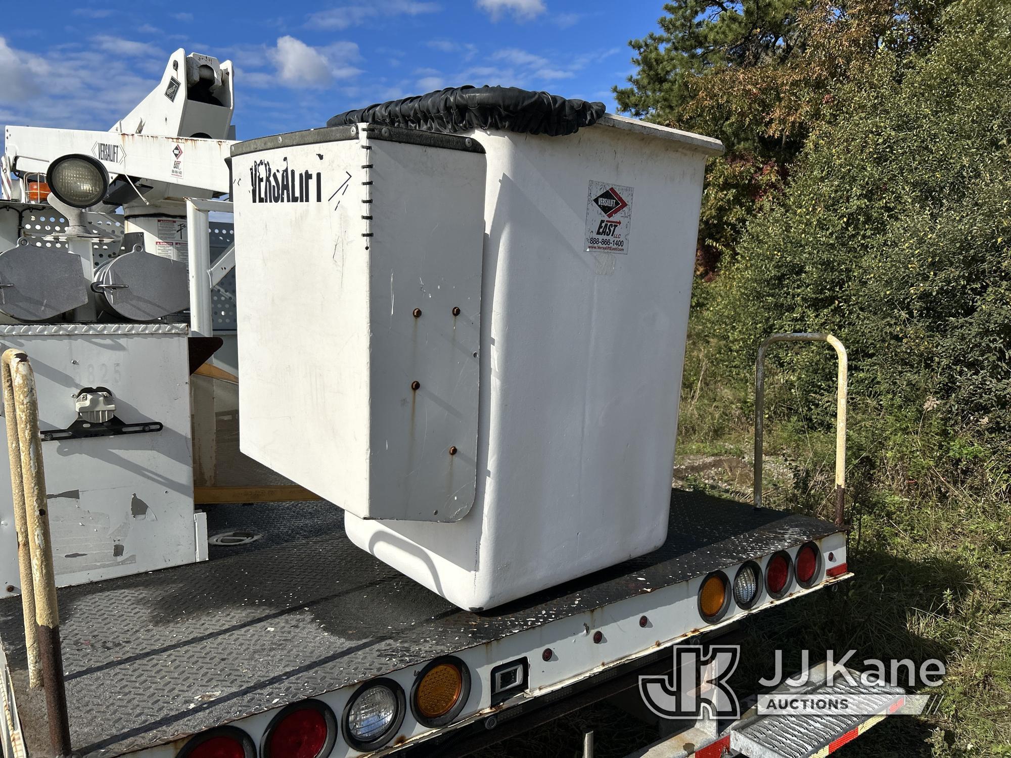 (Bellport, NY) Versalift SST37-EIH, Articulating & Telescopic Bucket Truck mounted behind cab on 201