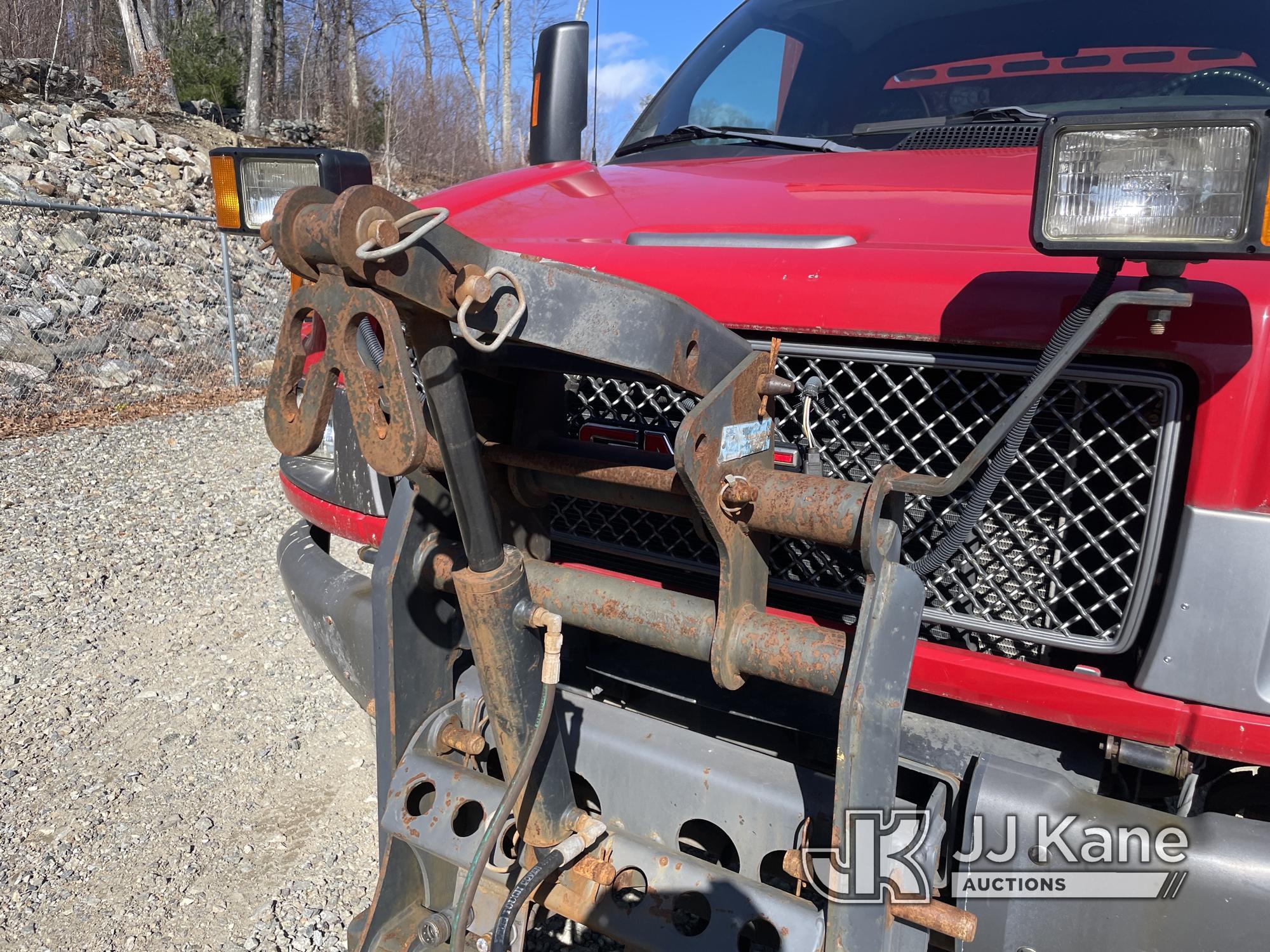 (Shrewsbury, MA) 2009 GMC C5500 4x4 Dump Truck Runs, Moves & Dump Operates) (Rust Damage, ABS & Chec