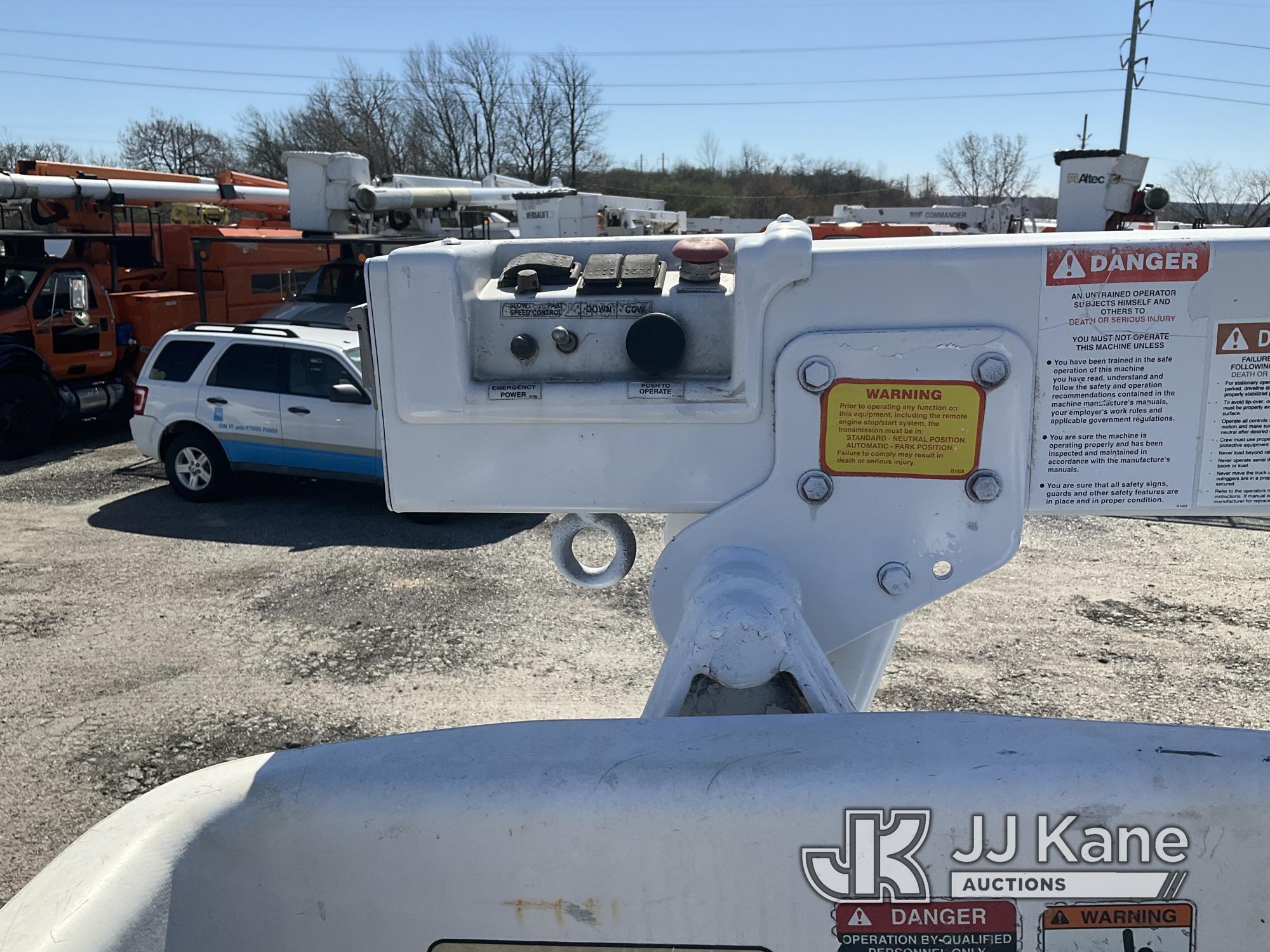 (Plymouth Meeting, PA) ETI ETT29-SNV, Telescopic Non-Insulated Bucket Van mounted on 2008 Ford E350