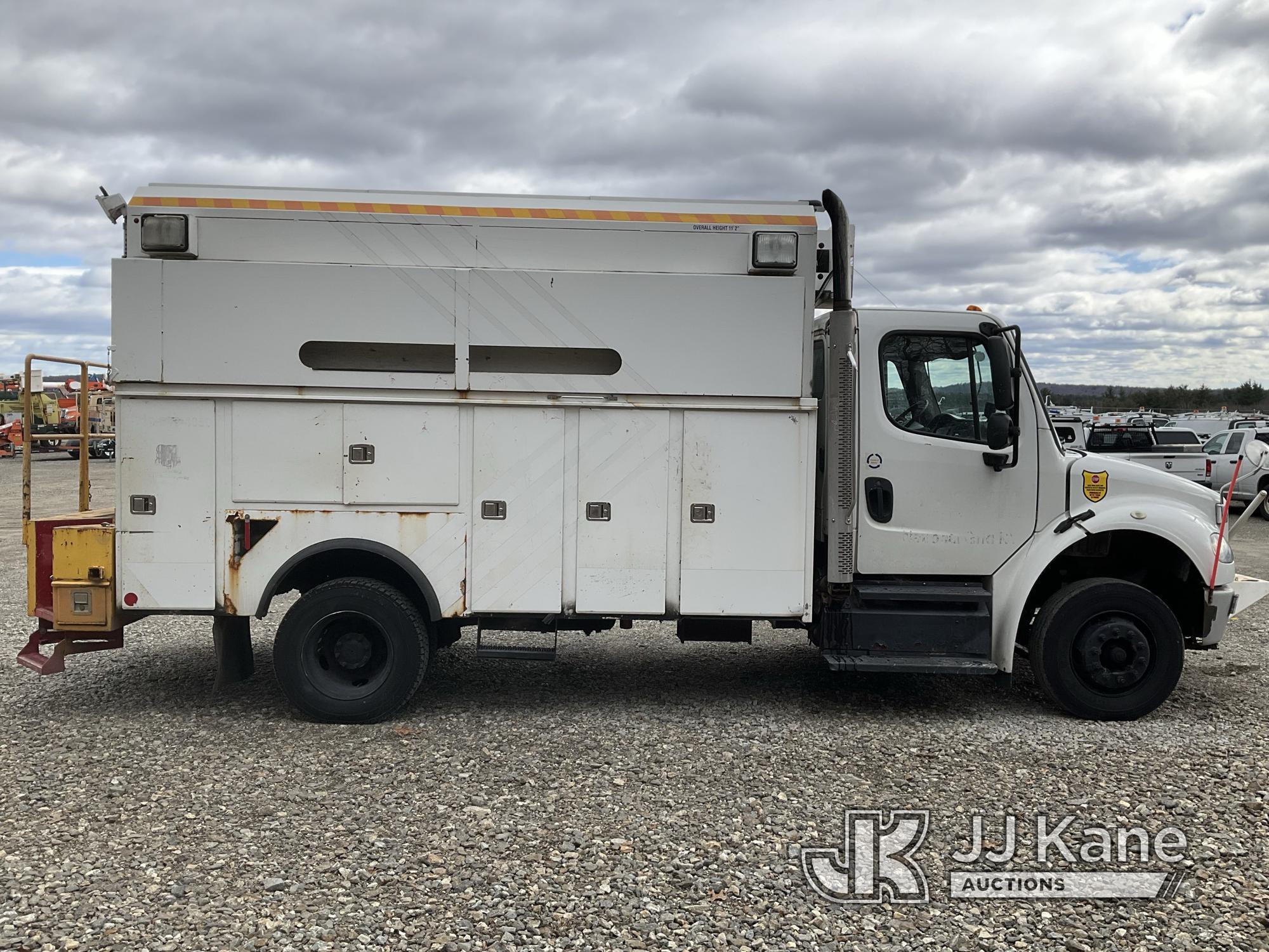 (Shrewsbury, MA) 2014 Freightliner M2 106 Enclosed Utility/Air Compressor Truck Runs & Moves) (Compr