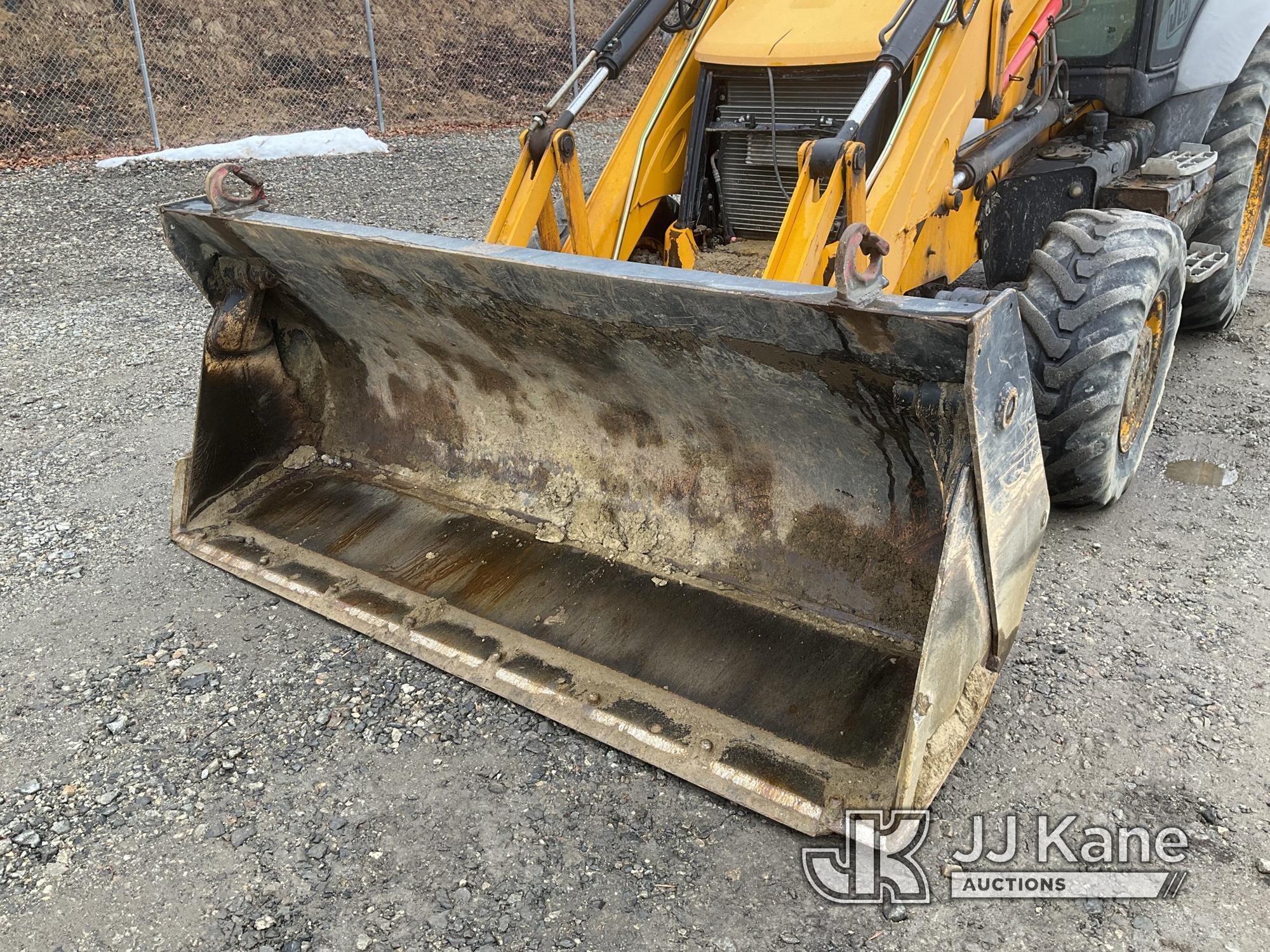 (Shrewsbury, MA) 2016 JCB 3CX-14 4x4 Tractor Loader Backhoe Runs, Moves & Operates) (Damaged Front G