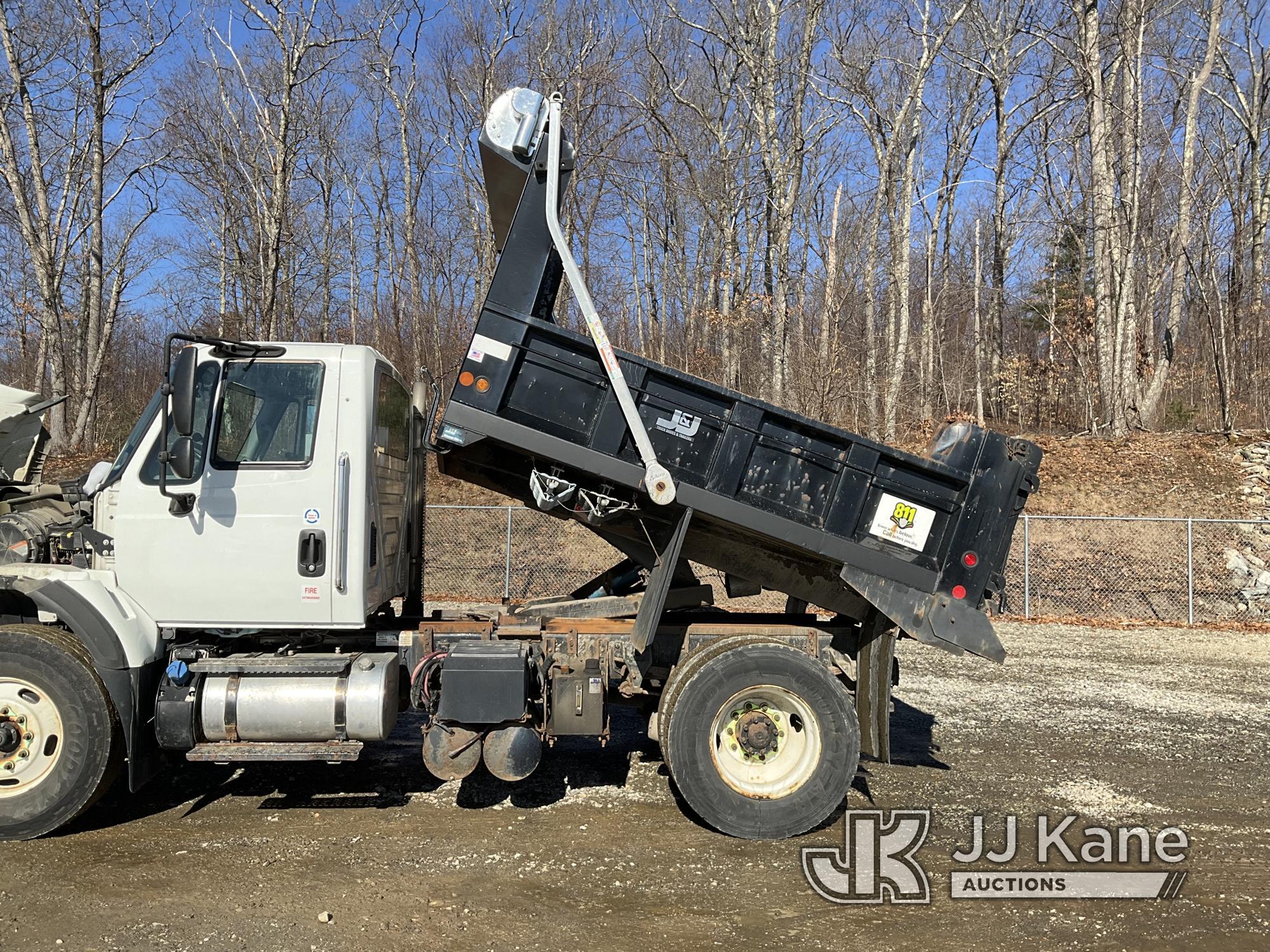 (Shrewsbury, MA) 2016 International 7400 Dump Truck Runs, Moves & Dump Operates) (Check Engine Light