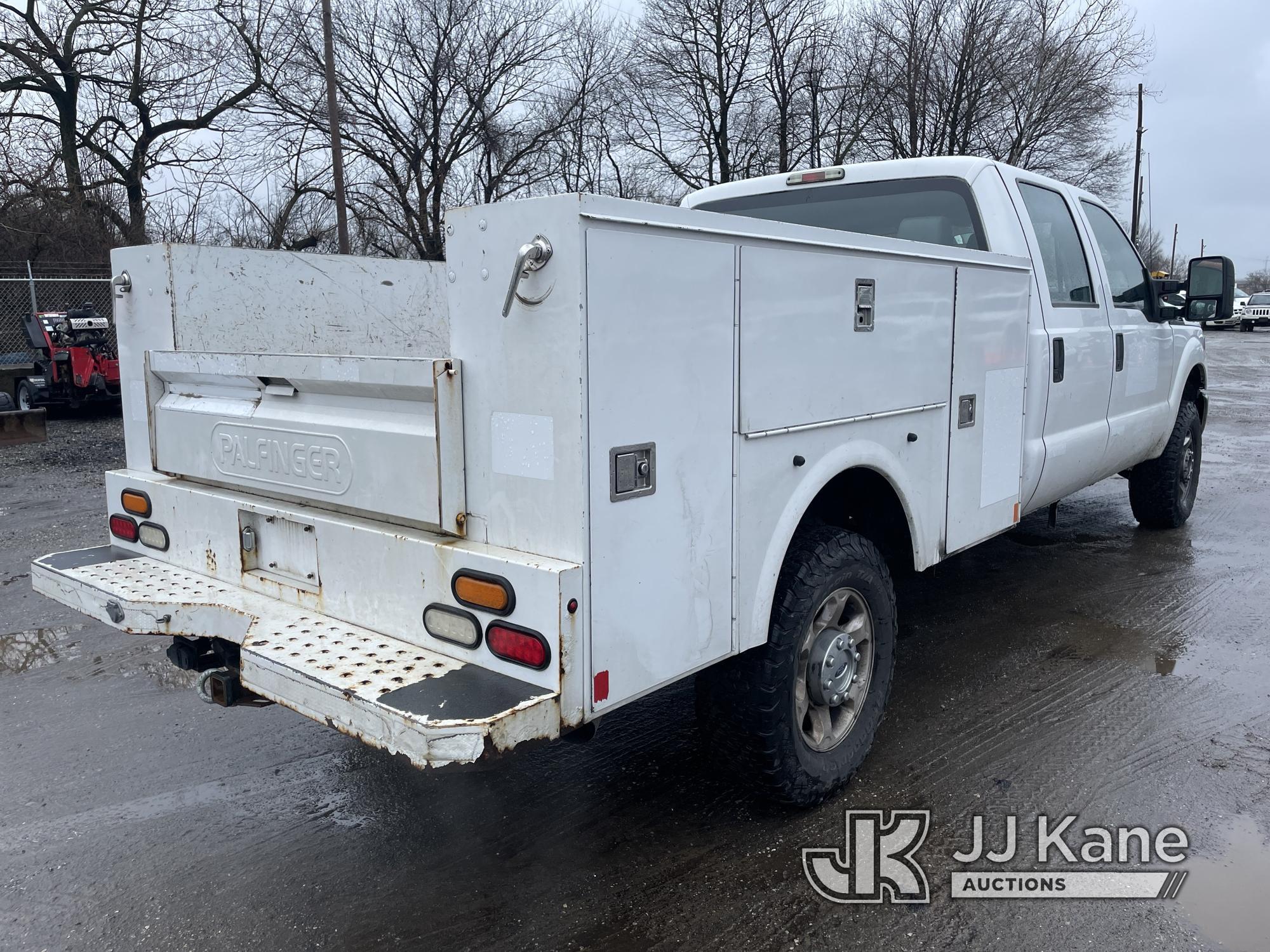 (Plymouth Meeting, PA) 2016 Ford F250 4x4 Crew-Cab Service Truck Runs & Moves, Body& Rust Damage