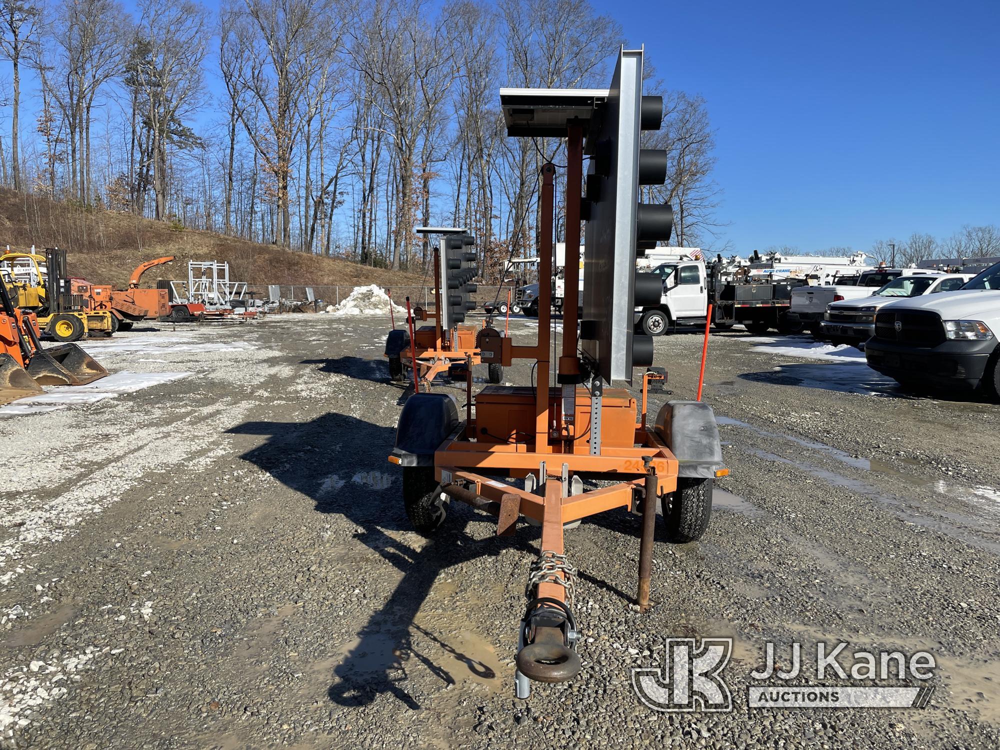 (Shrewsbury, MA) 2014 Vermac ST-4815 Portable Arrow Board No Title) (Operates