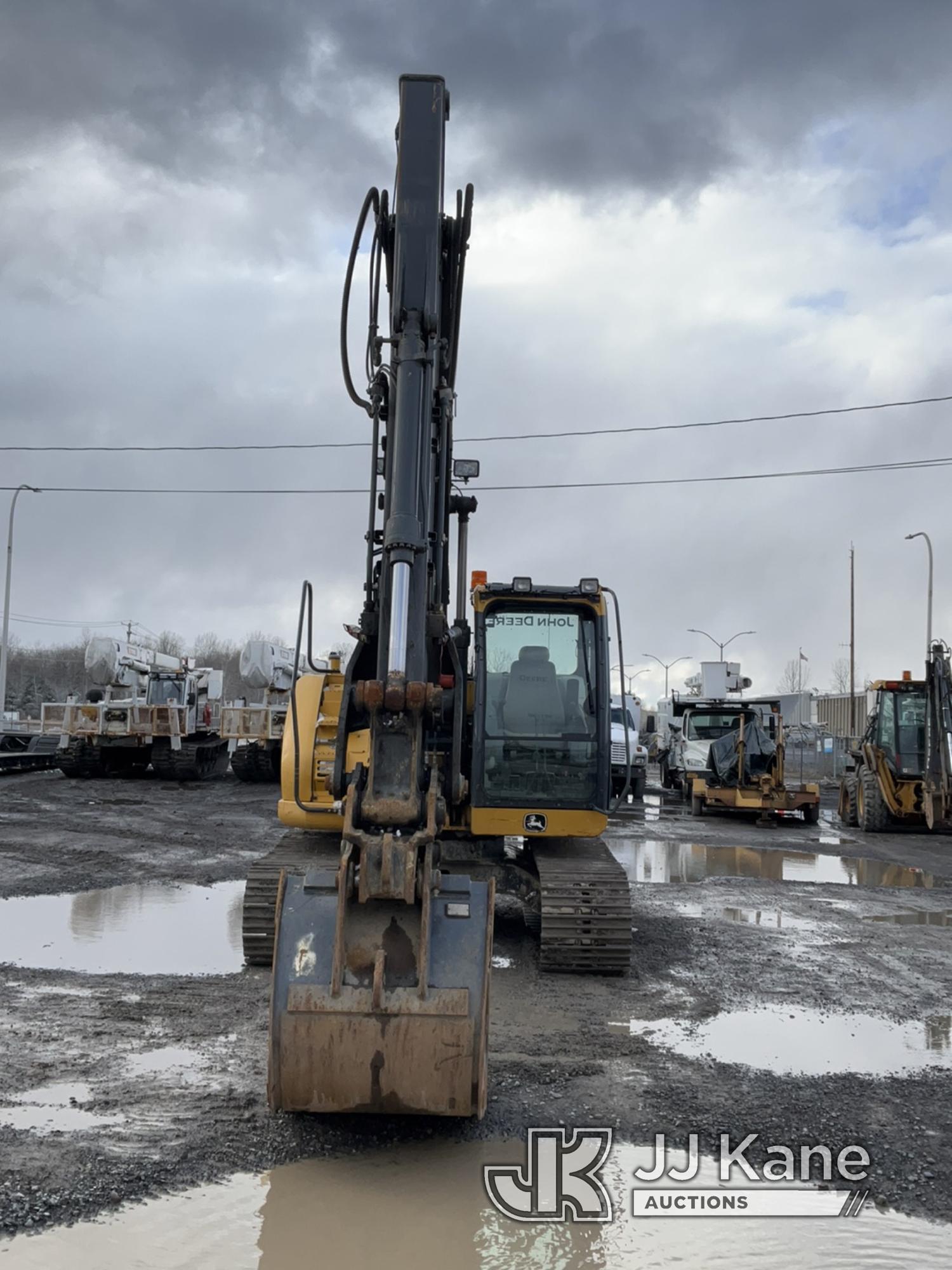 (Rome, NY) 2015 John Deere 135G Hydraulic Excavator Runs, Moves & Operates, Hand Grab Handle Damaged