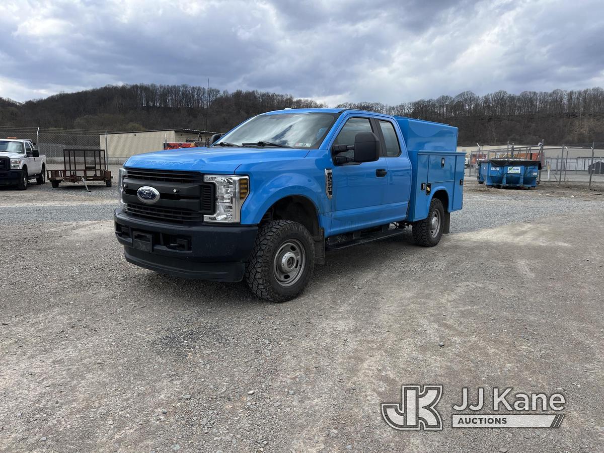 (Smock, PA) 2018 Ford F250 4x4 Extended-Cab Enclosed Service Truck Runs & Moves, Rust Damage