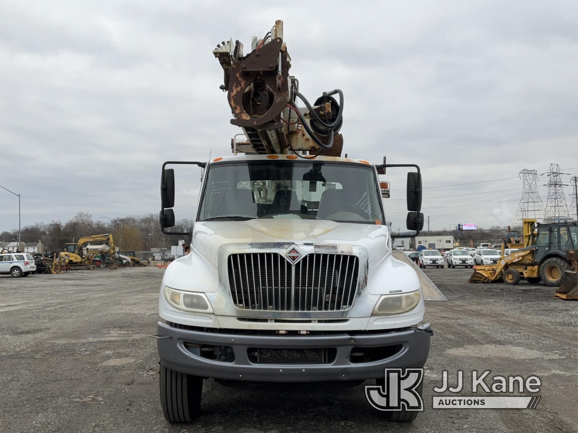 (Plymouth Meeting, PA) Altec DM47B-TR, Digger Derrick rear mounted on 2016 International 4300 Utilit