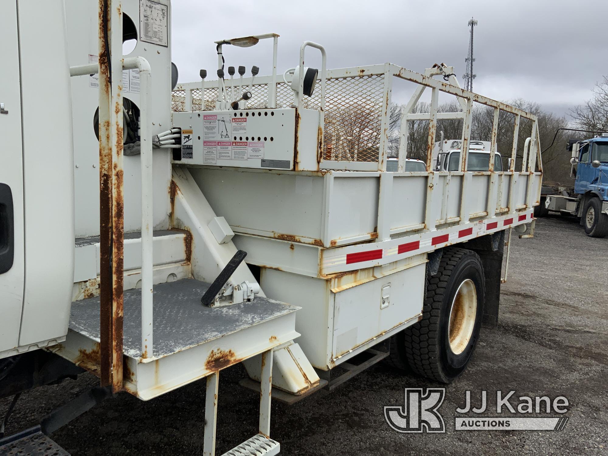 (Ashland, OH) Terex/Telelect Commander 4045, Hydraulic Truck Crane mounted behind cab on 2007 Intern