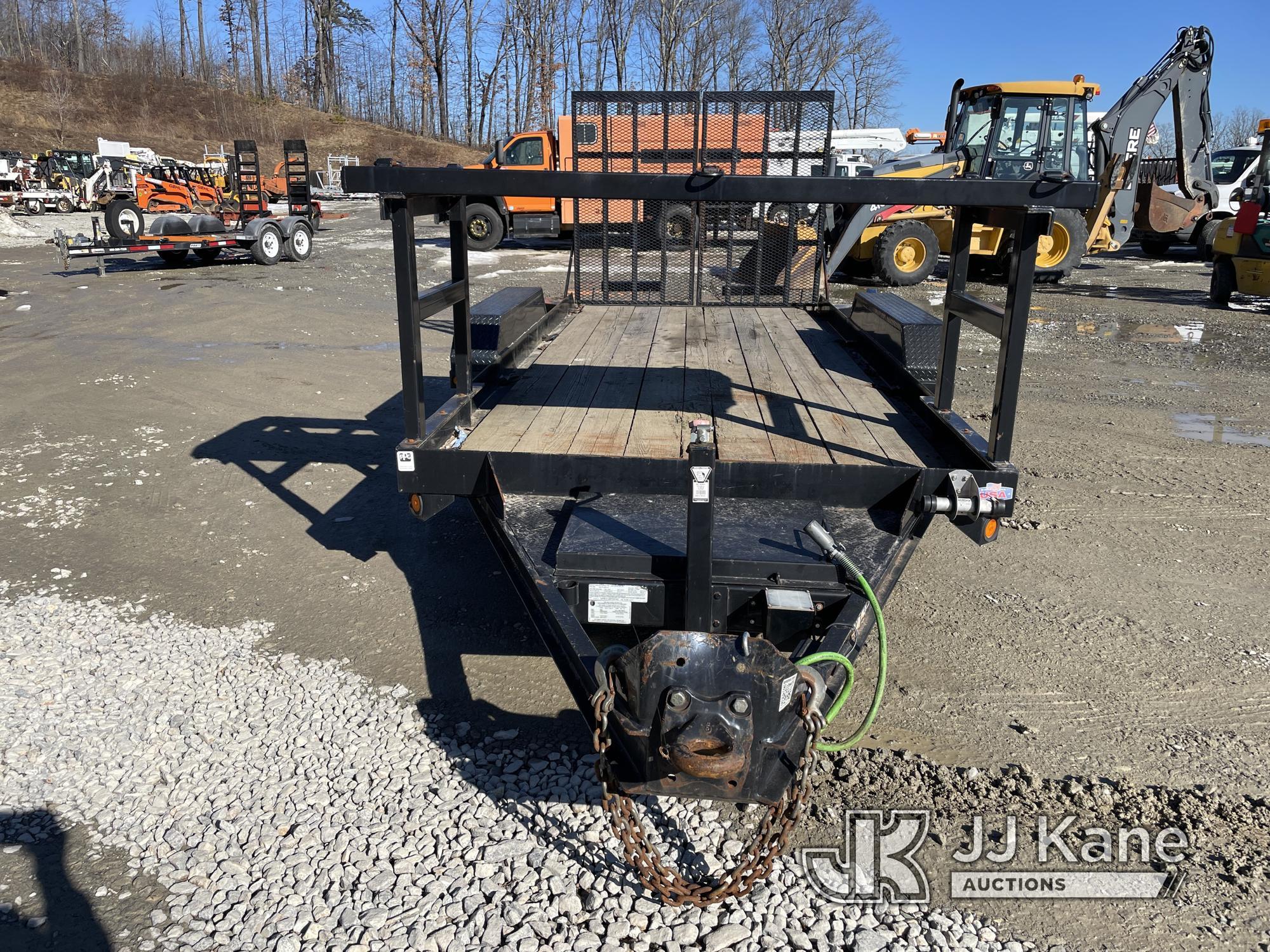 (Shrewsbury, MA) 2015 Cam Superline 3CAM16 T/A Tagalong Equipment Trailer