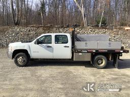 (Shrewsbury, MA) 2012 Chevrolet Silverado 3500HD 4x4 Flatbed Truck Runs & Moves) (Bad Frame, Frame R