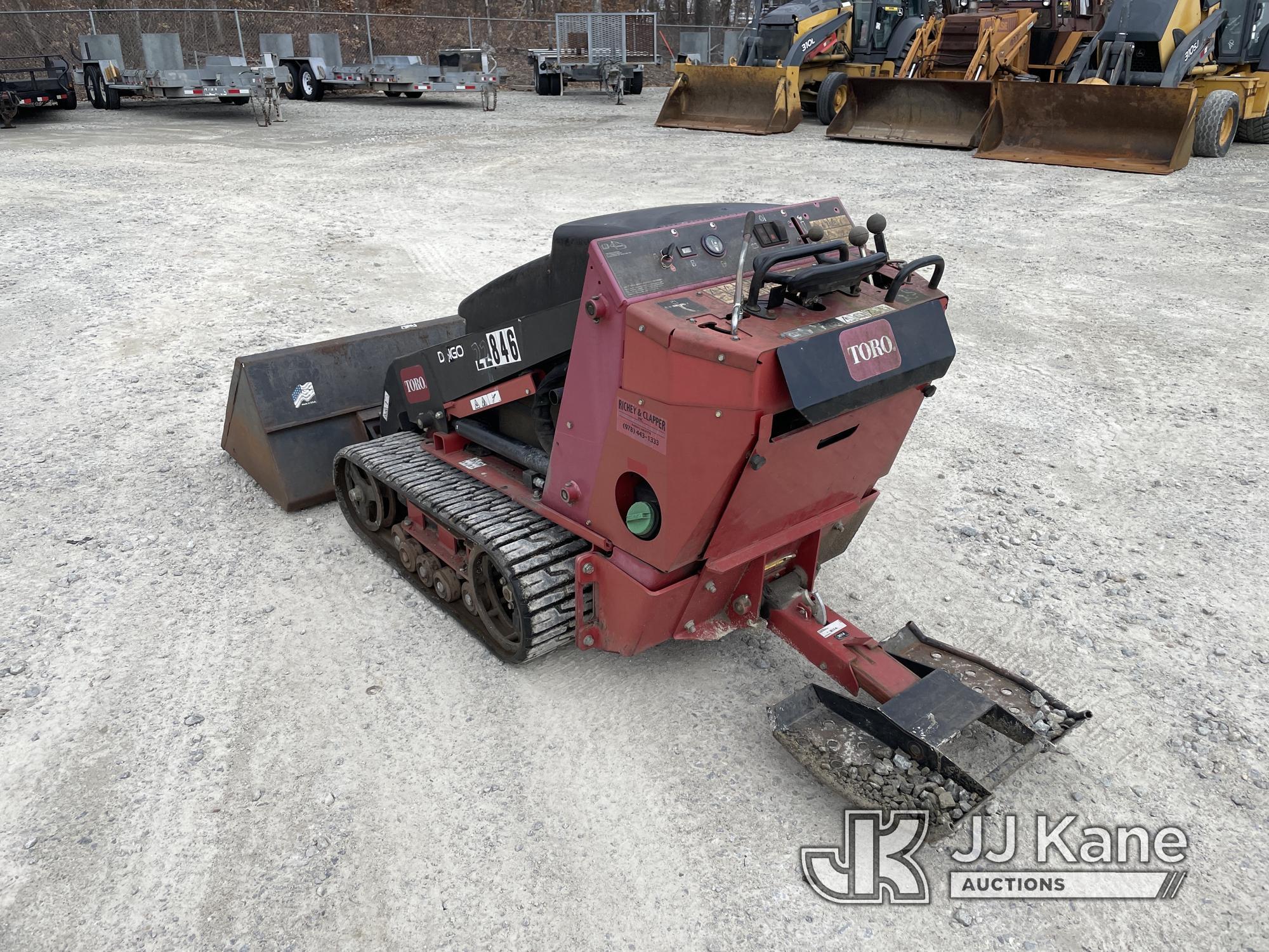 (Shrewsbury, MA) 2014 Toro Dingo TX-525 Walk-Behind Tracked Skid Steer Loader Runs, Moves & Operates