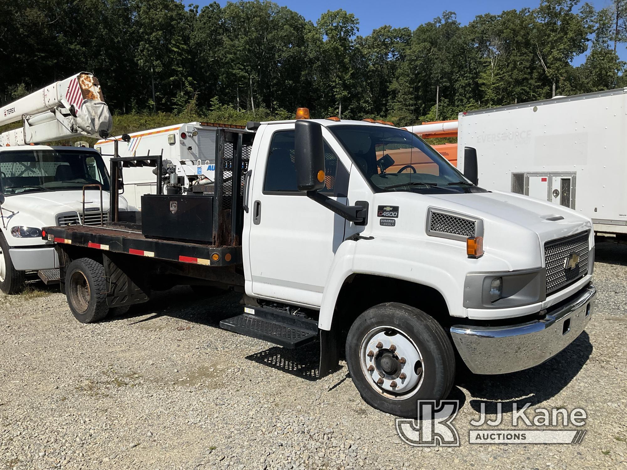 (Shrewsbury, MA) 2006 Chevrolet C4500 Flatbed Truck Not Running, Cranks, Drivetrain & Crane Conditio