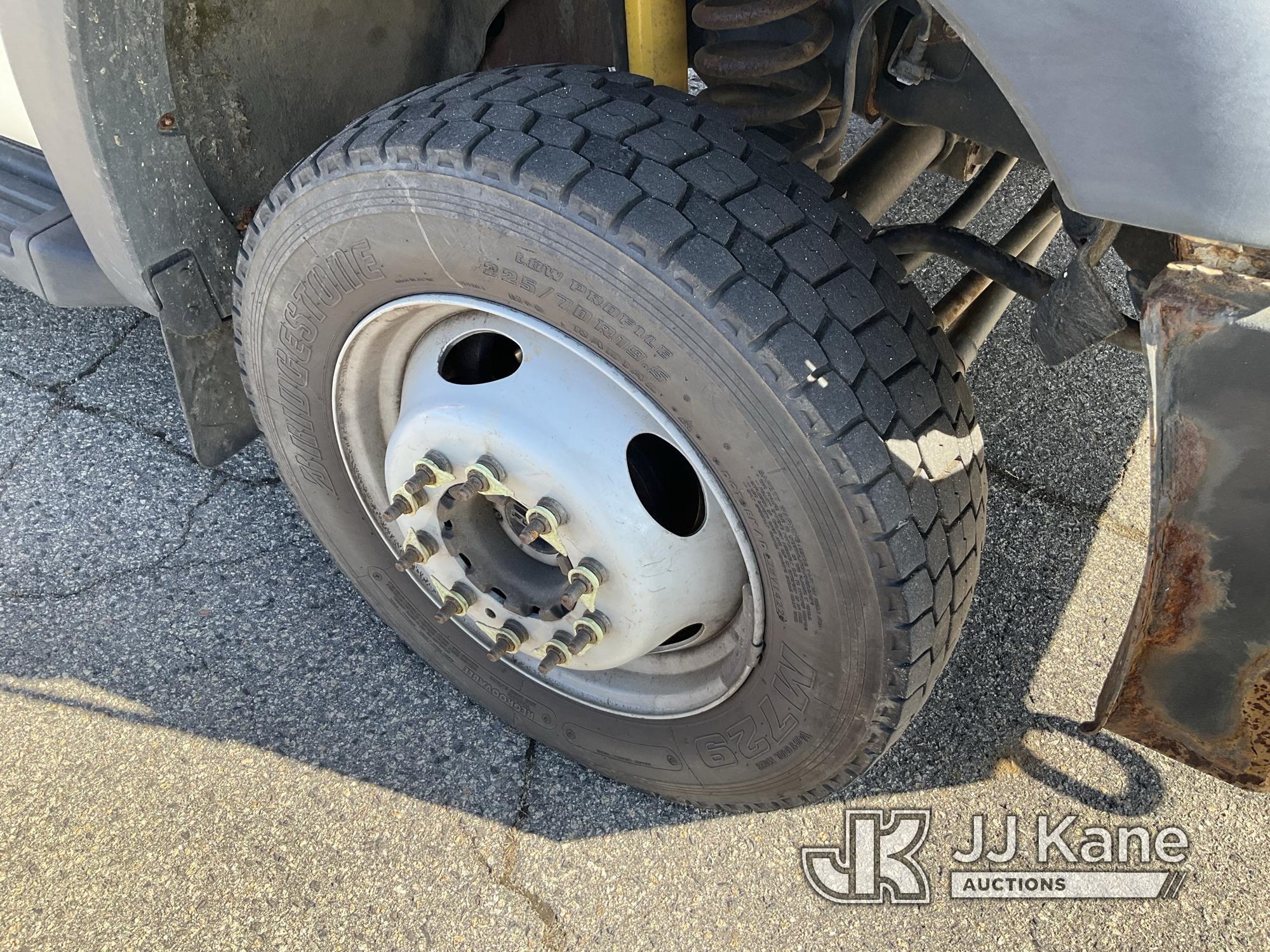 (Wells, ME) Altec AT37G, Articulating & Telescopic Bucket Truck mounted behind cab on 2013 Ford F550