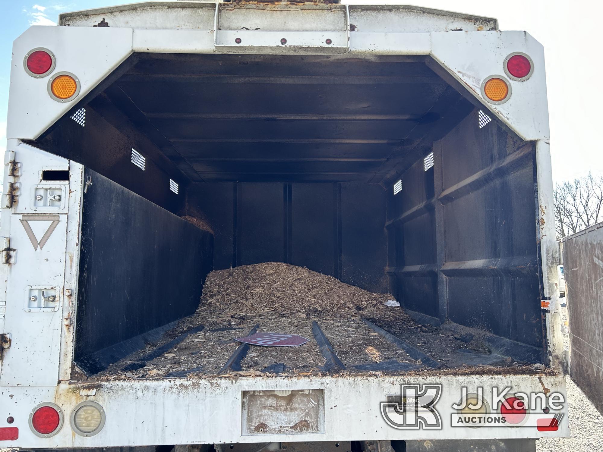 (Hagerstown, MD) Altec LRV55, Over-Center Bucket Truck mounted on 2008 GMC C7500 Chipper Dump Truck