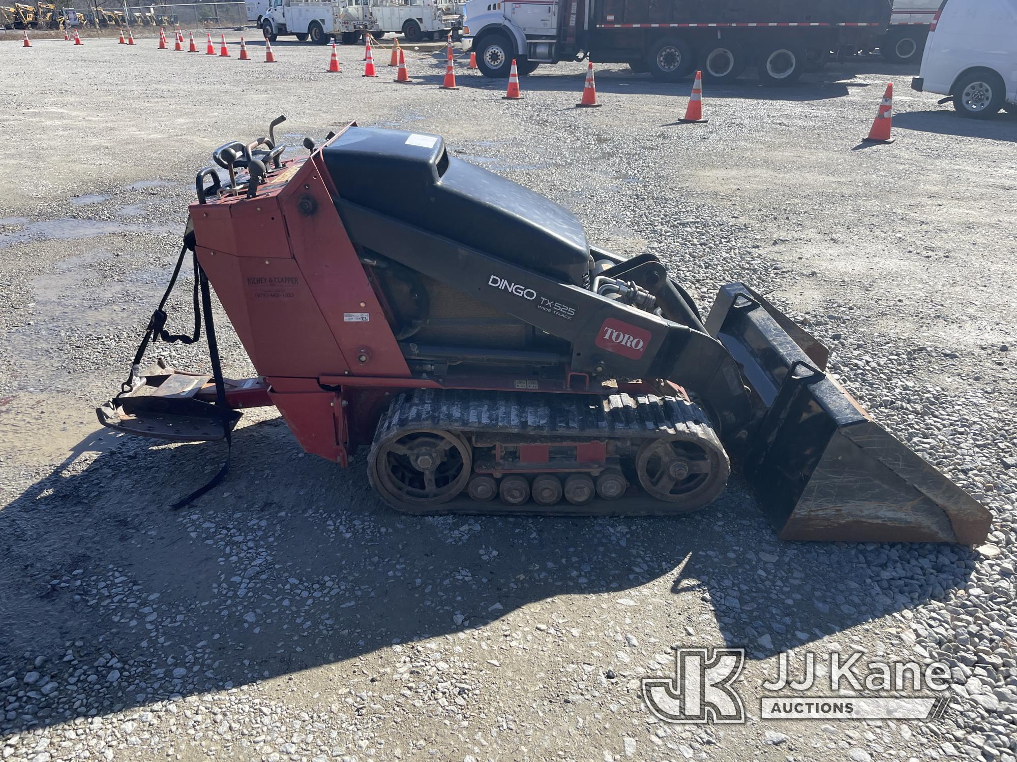 (Shrewsbury, MA) 2017 Toro Dingo TX-525 Walk-Behind Tracked Skid Steer Loader Runs, Moves & Operates