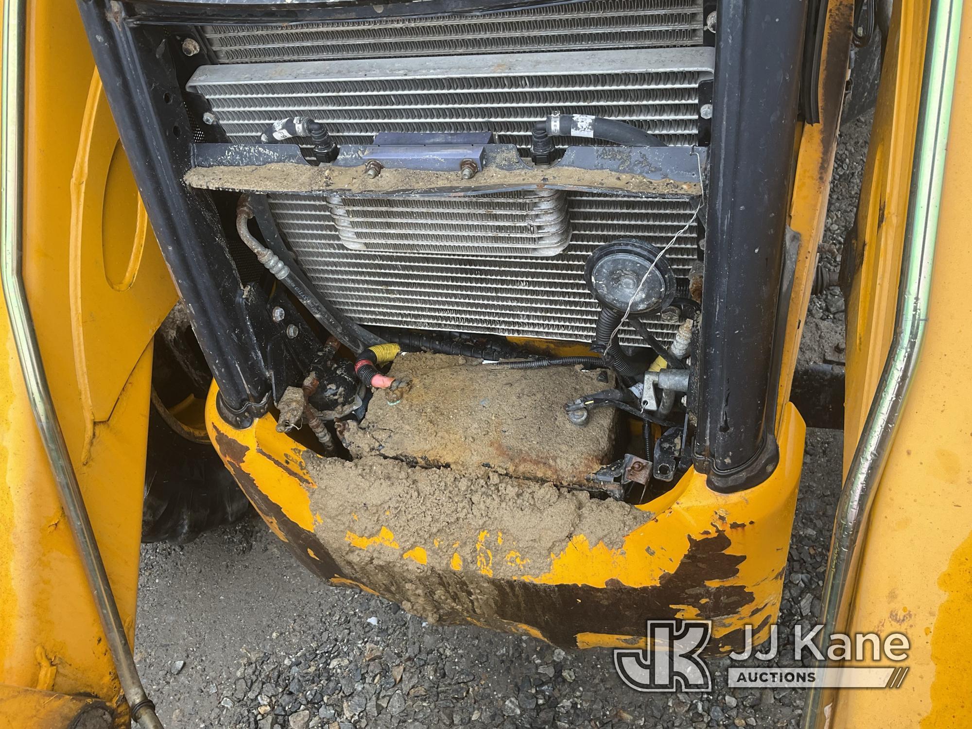 (Shrewsbury, MA) 2016 JCB 3CX-14 4x4 Tractor Loader Backhoe Runs, Moves & Operates) (Damaged Front G