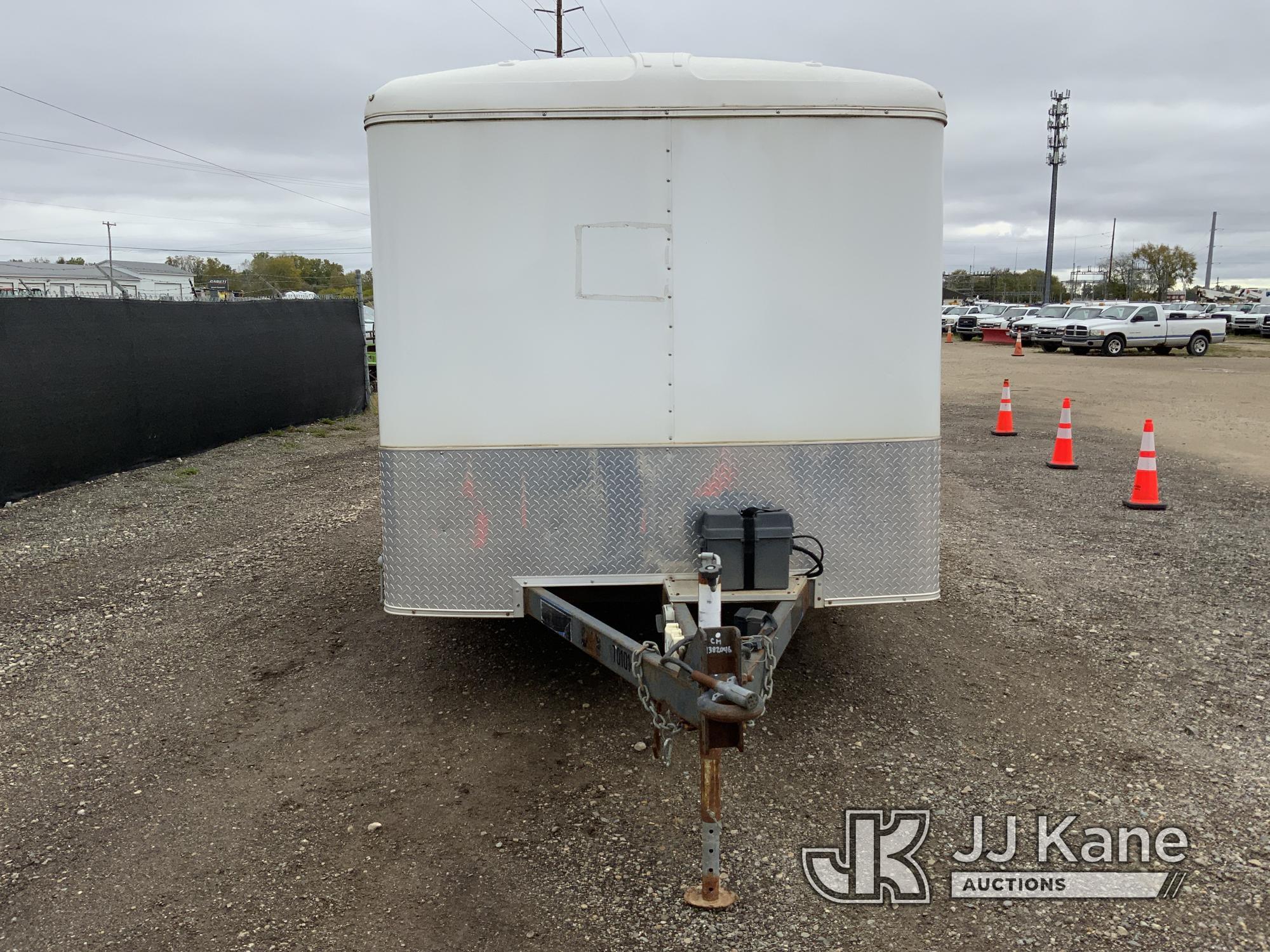 (Charlotte, MI) 2015 PACE AMERICA Enclosed Cargo Trailer Towable, Body Damage