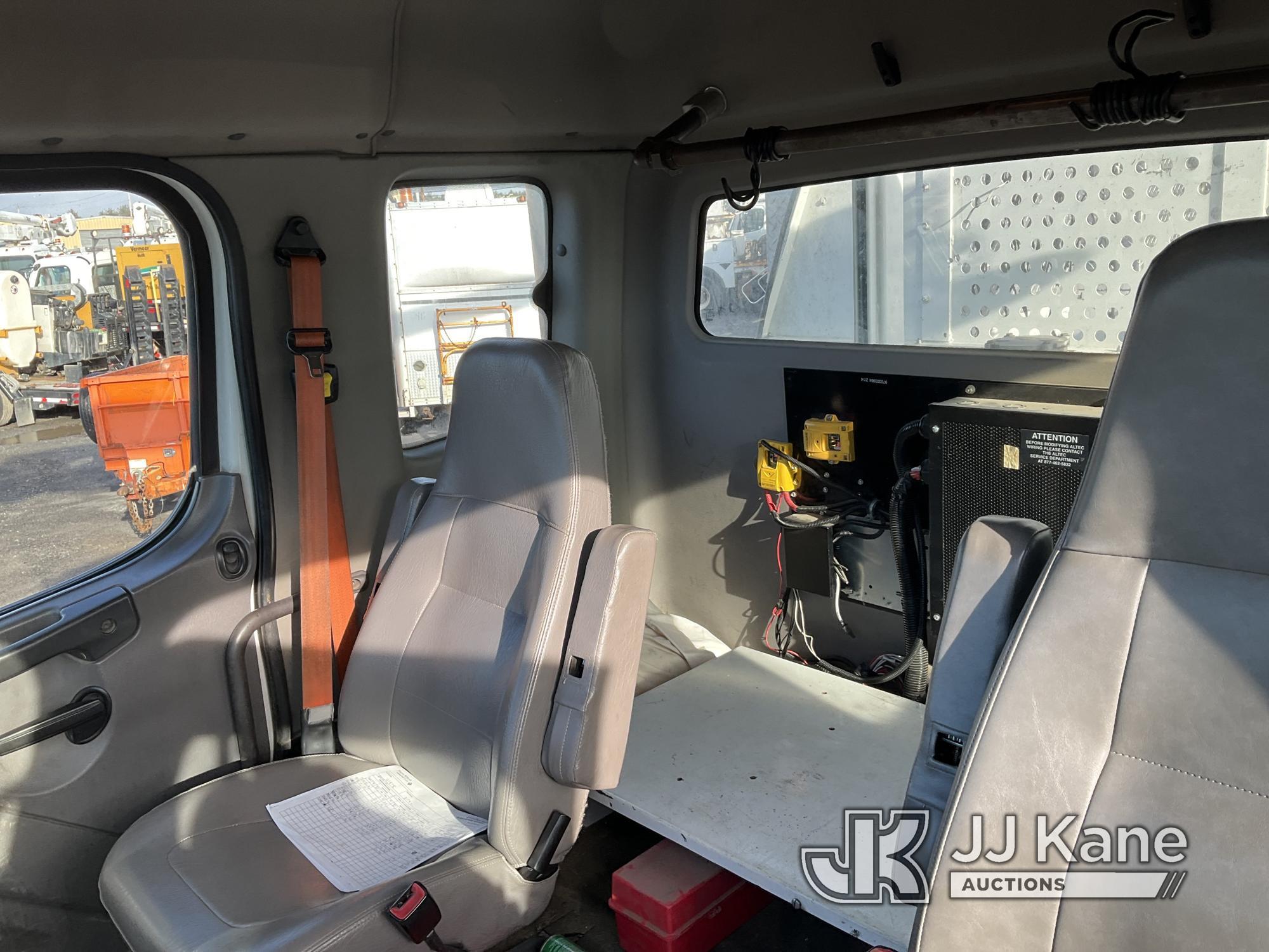 (Rome, NY) Altec AN55-OC, Material Handling Bucket Truck rear mounted on 2014 Freightliner M2 106 4x