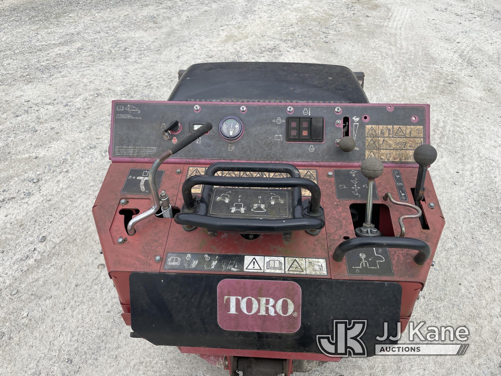 (Shrewsbury, MA) 2014 Toro Dingo TX-525 Walk-Behind Tracked Skid Steer Loader Runs, Moves & Operates