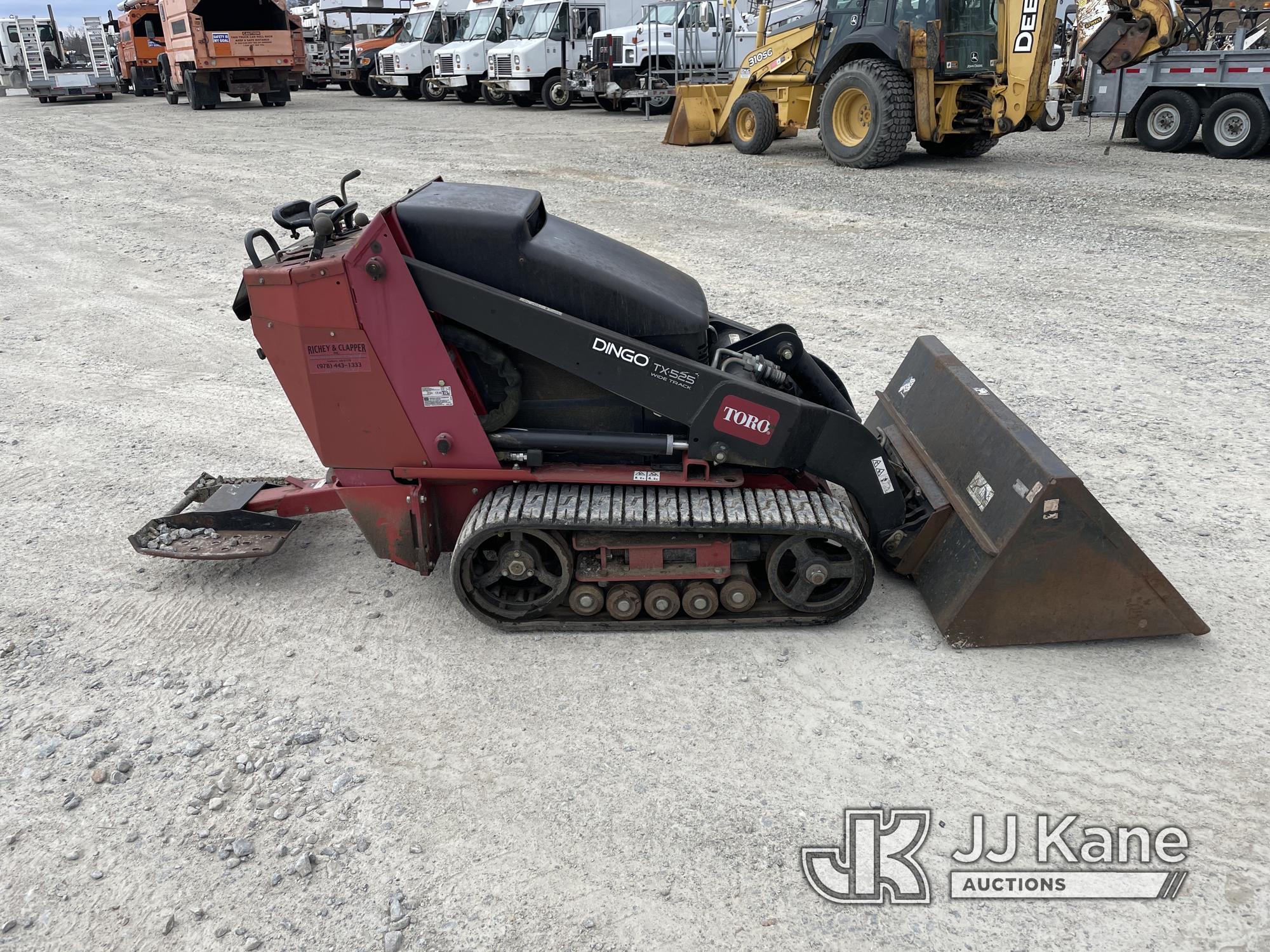 (Shrewsbury, MA) 2014 Toro Dingo TX-525 Walk-Behind Tracked Skid Steer Loader Runs, Moves & Operates