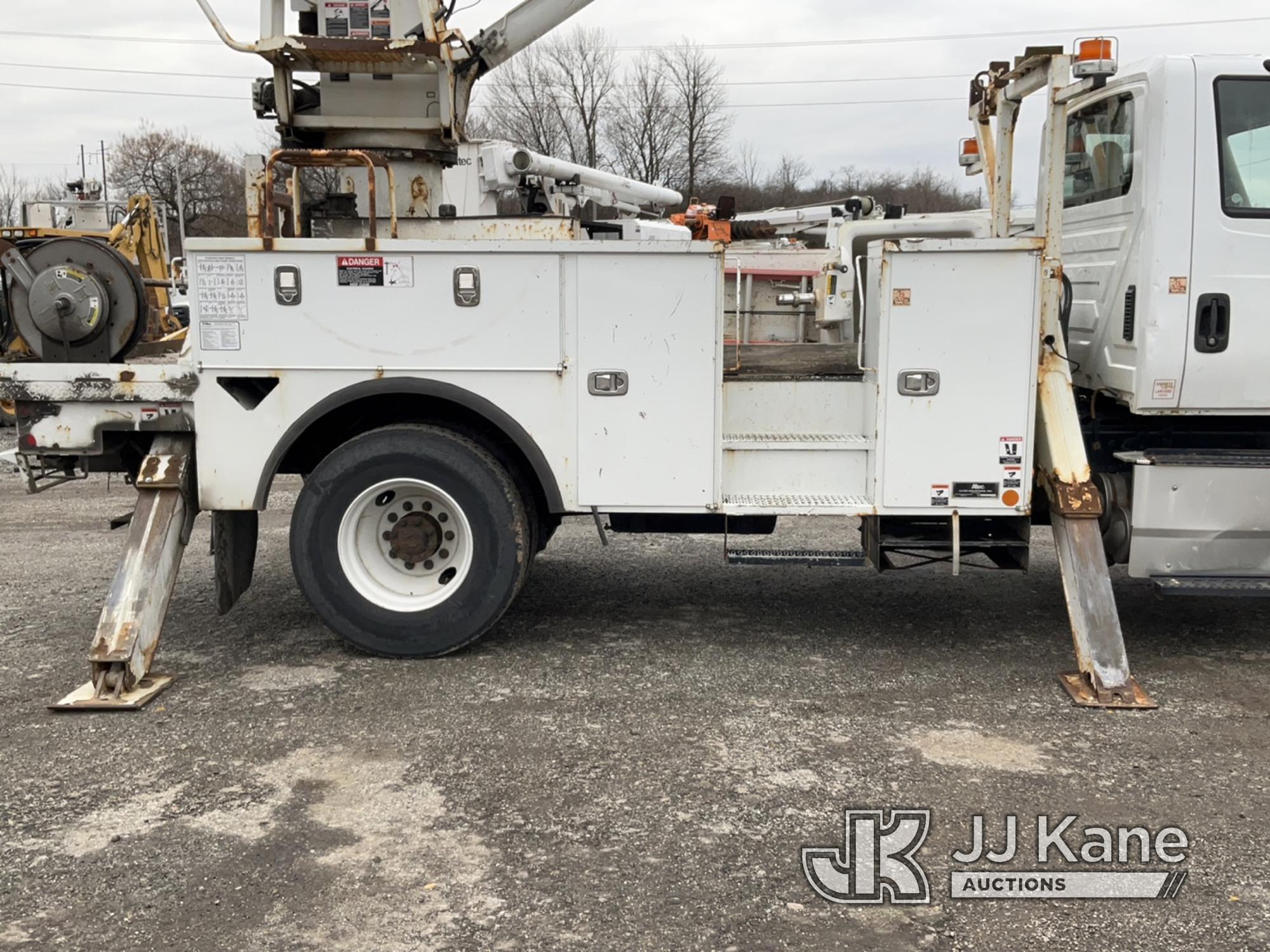 (Plymouth Meeting, PA) Altec DM47B-TR, Digger Derrick rear mounted on 2016 International 4300 Utilit