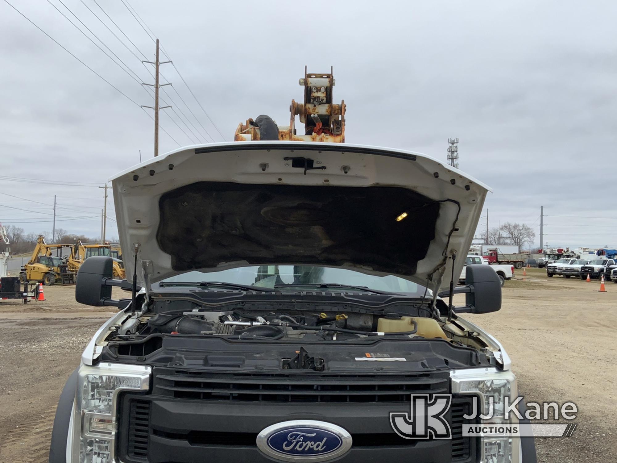 (Charlotte, MI) Altec AT40G, Articulating & Telescopic Bucket Truck mounted behind cab on 2017 Ford