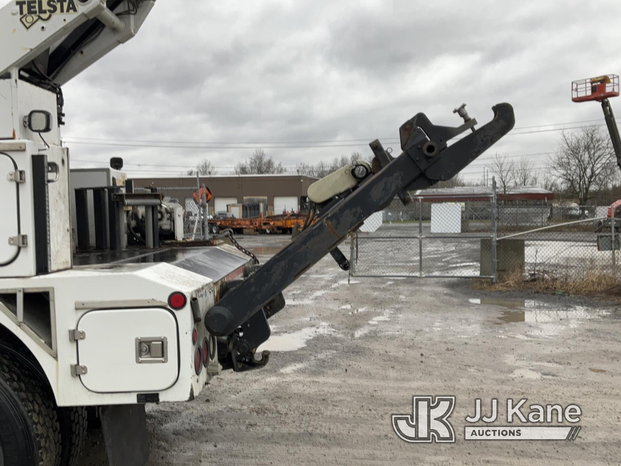 (Rome, NY) Telsta T40C, Telescopic Non-Insulated Cable Placing Bucket Truck mounted on 2001 GMC C750