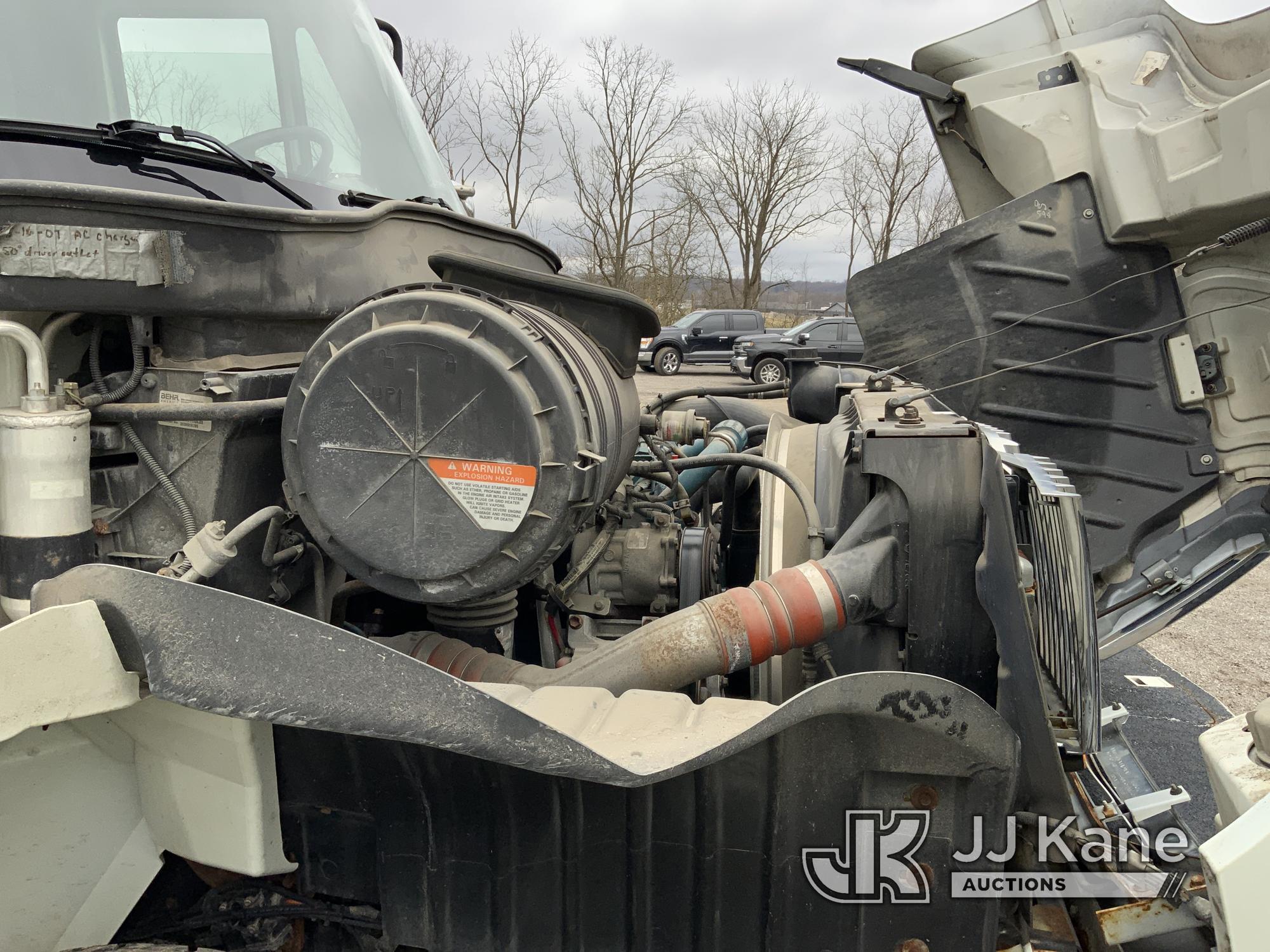 (Ashland, OH) Terex/Telelect Commander 4045, Hydraulic Truck Crane mounted behind cab on 2007 Intern