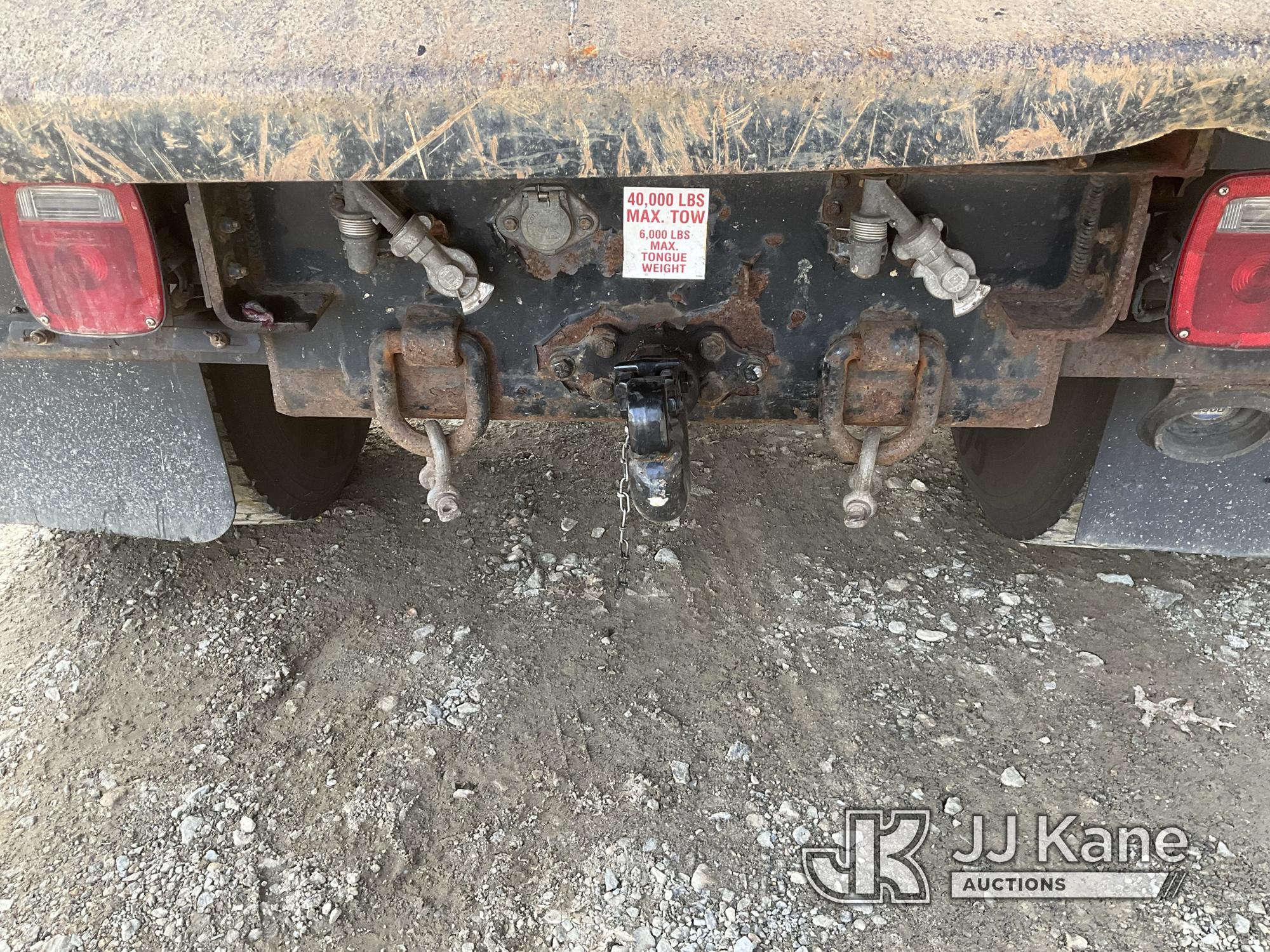 (Shrewsbury, MA) 2016 International 7400 Dump Truck Runs, Moves & Dump Operates) (Check Engine Light