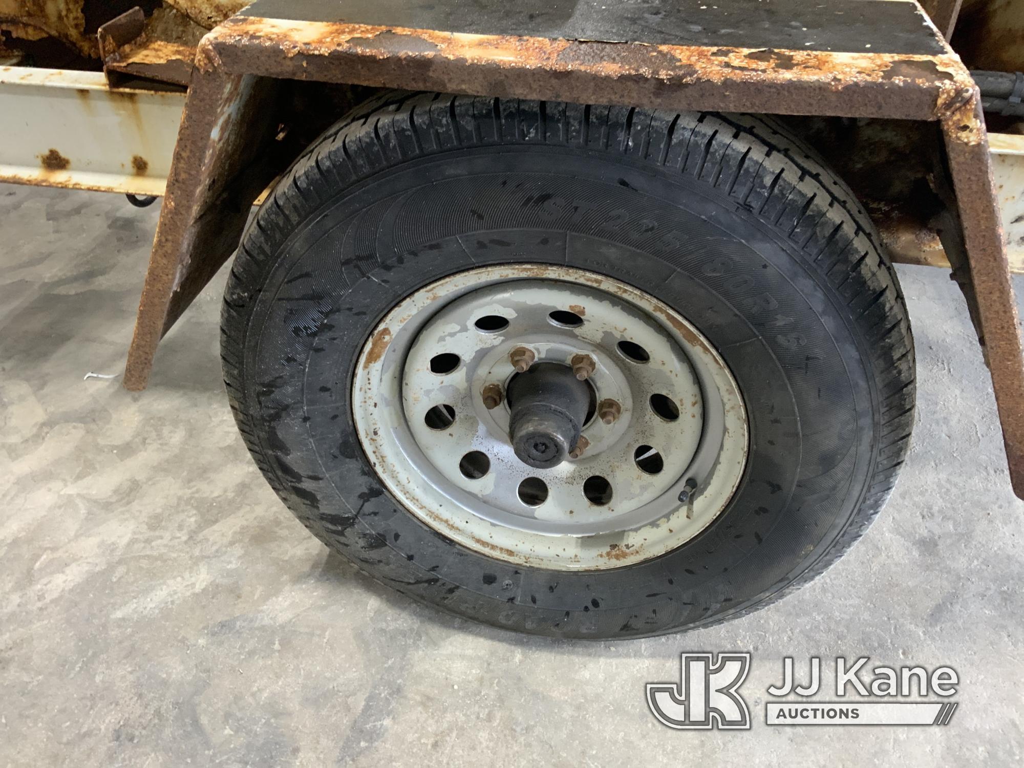 (Fort Wayne, IN) 2016 Morbark M12D Chipper (12in Drum), trailer mtd Runs) (Smokes, Rust Damage) (NO