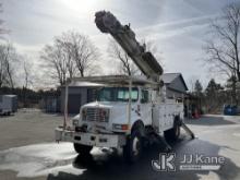 Altec D945B, Digger Derrick rear mounted on 1996 International 4800 4x4 Utility Truck Starts, Runs, 