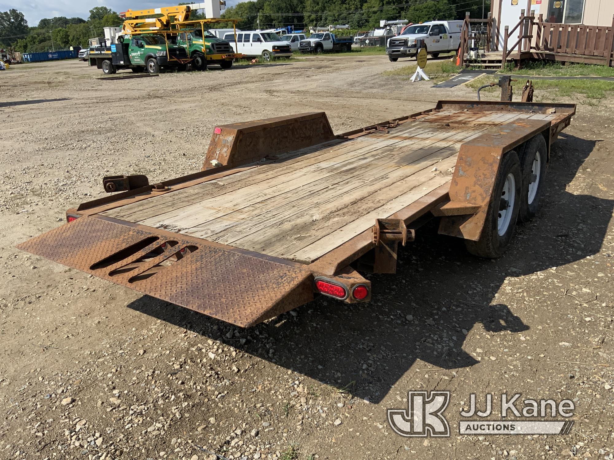 (Charlotte, MI) 2012 Redi Haul FSL1627E-102 T/A Tilt Deck Tagalong Equipment Trailer