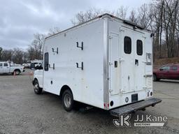 (Shrewsbury, MA) 2011 Chevrolet Express G3500 Cutaway Enclosed Service Van Runs & Moves) (Check Engi