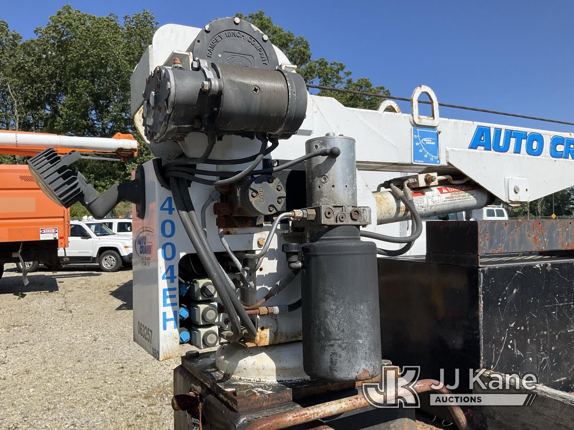 (Shrewsbury, MA) 2006 Chevrolet C4500 Flatbed Truck Not Running, Cranks, Drivetrain & Crane Conditio