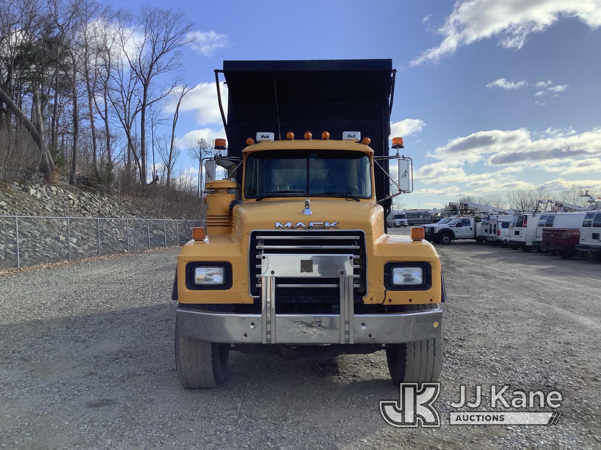 (Shrewsbury, MA) 1999 Mack RD690S T/A Dump Truck Runs, Moves & Dump Operates) (Rust Damage