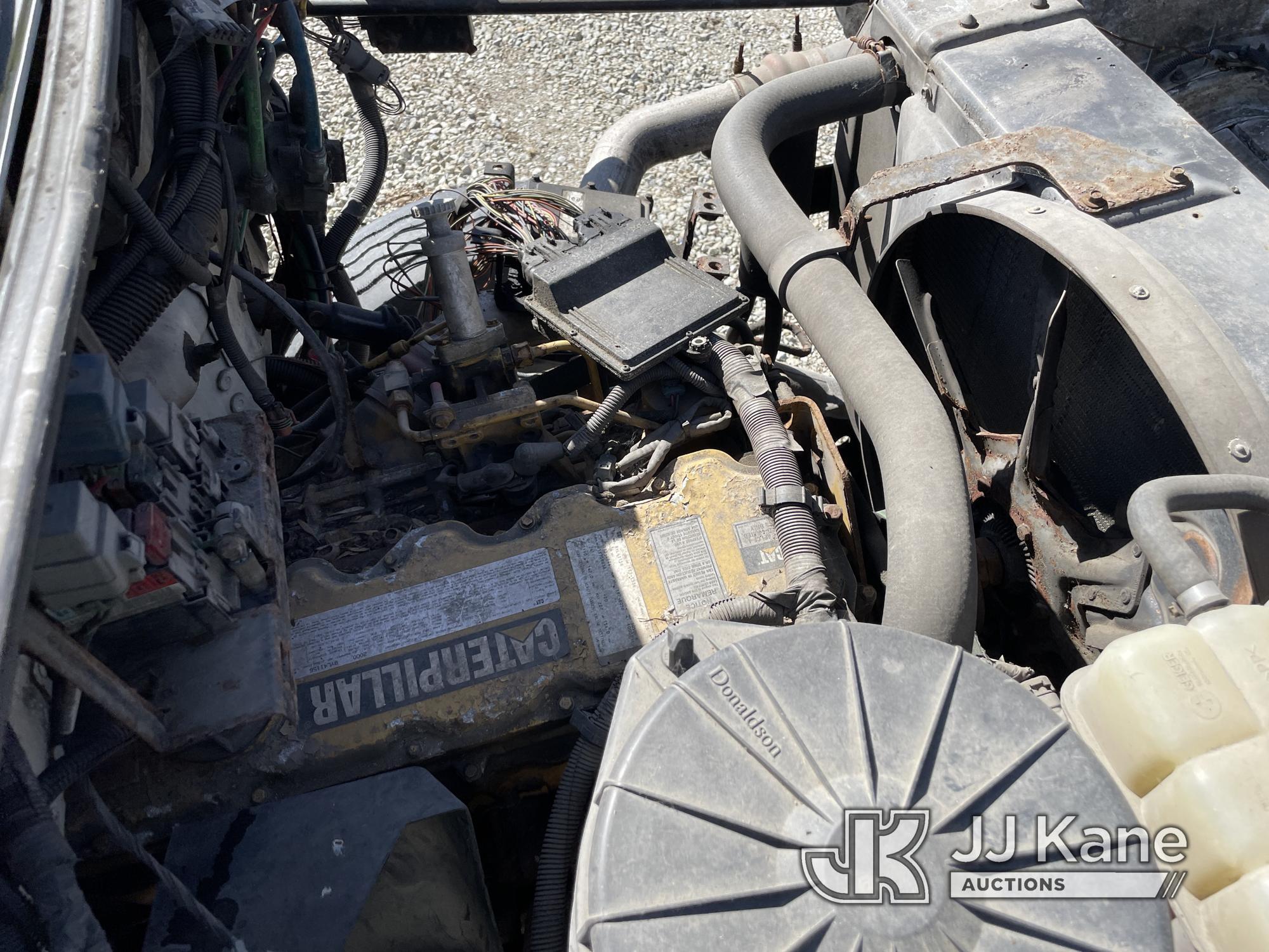 (Shrewsbury, MA) Posi Plus 200-42-A, Bucket Truck rear mounted on 2000 GMC C7500 Utility Truck Not R