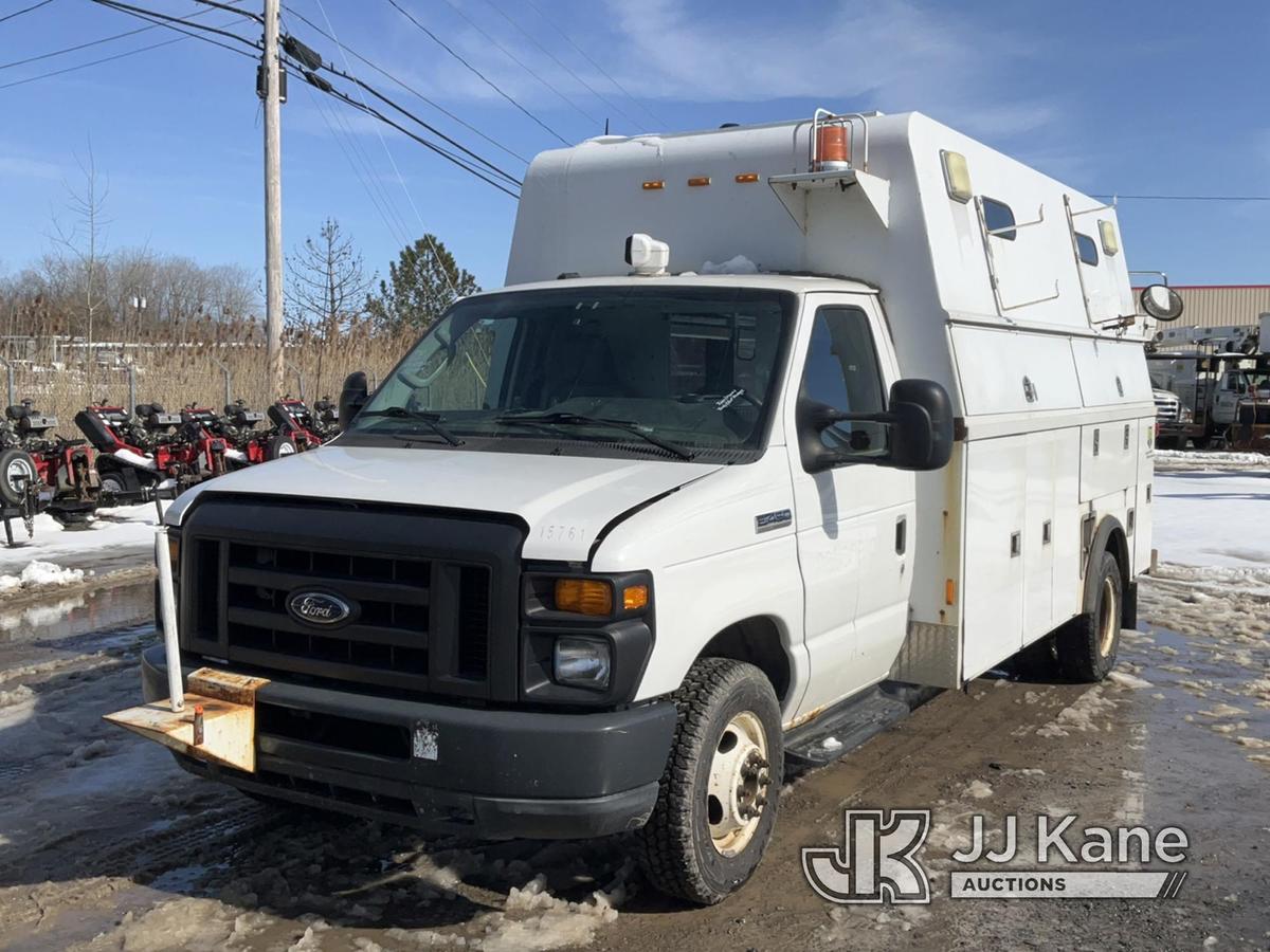 (Rome, NY) 2010 Ford E450 Cutaway Enclosed Service Van Runs & Moves, Body & Rust Damage