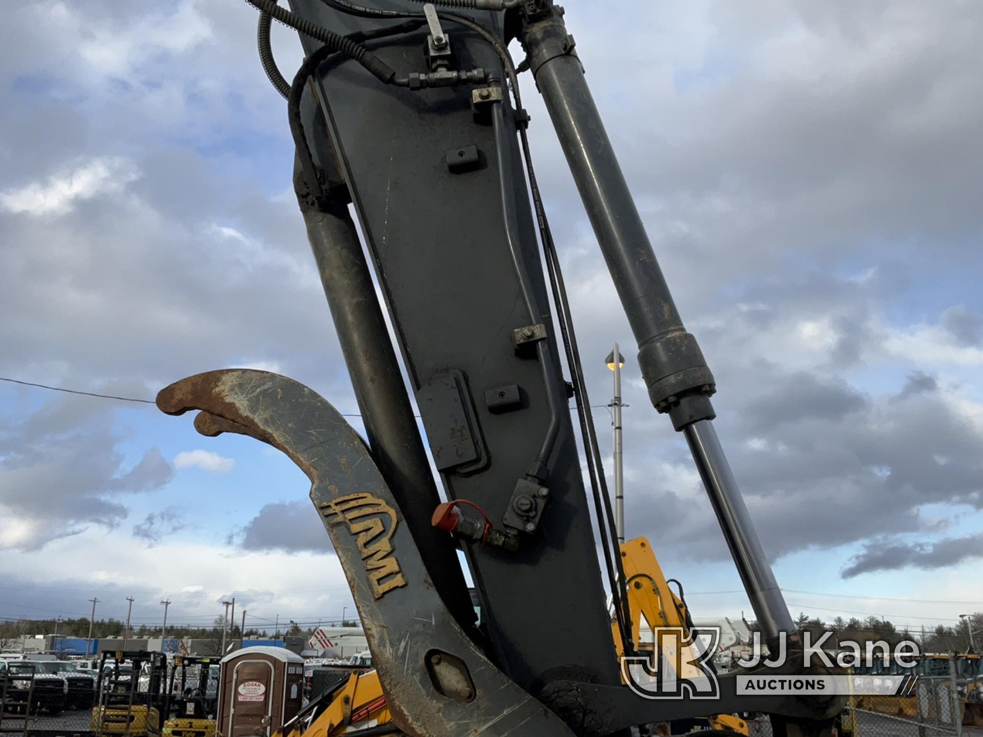 (Rome, NY) 2015 John Deere 135G Hydraulic Excavator Runs, Moves & Operates, Hand Grab Handle Damaged