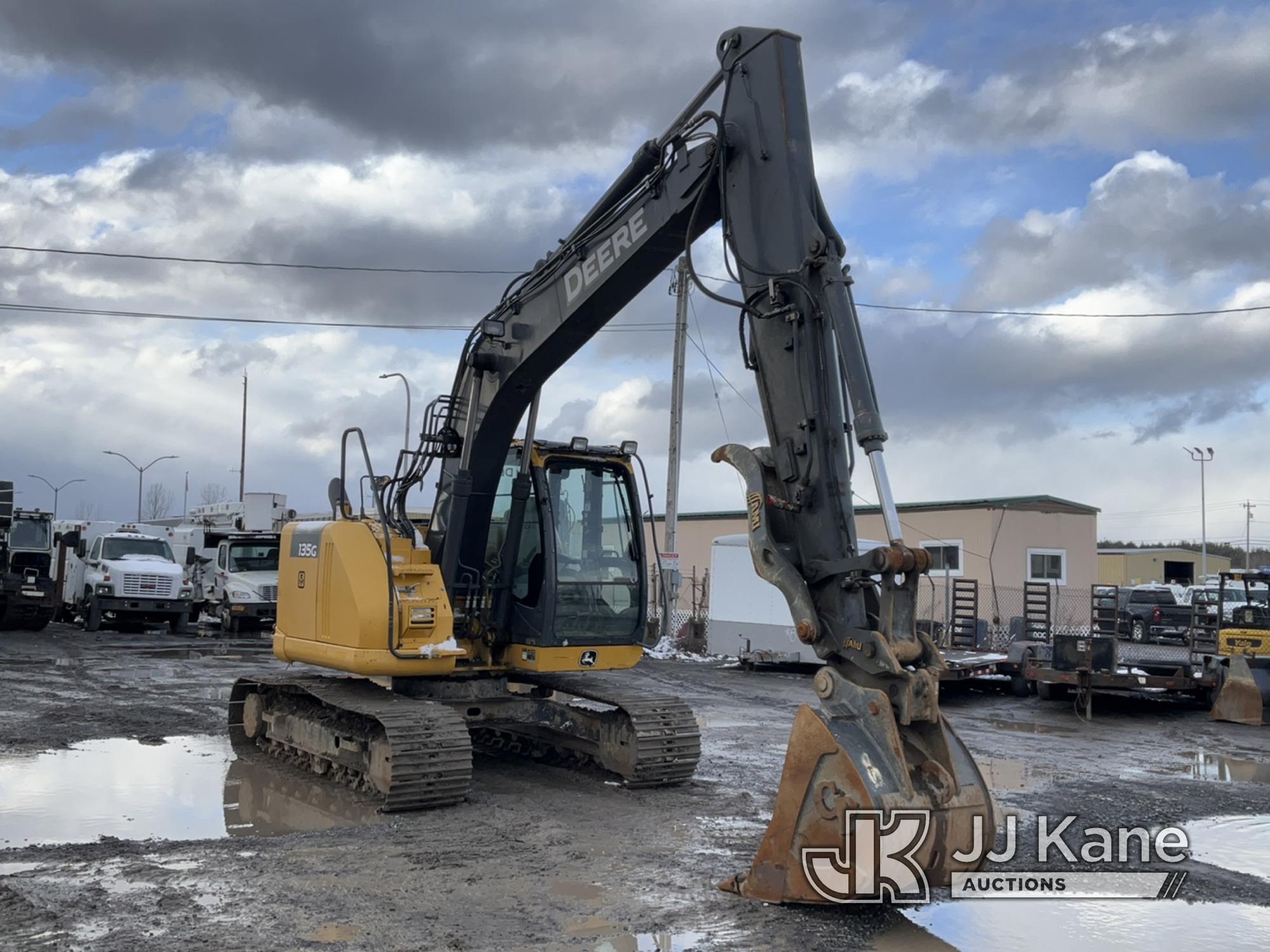 (Rome, NY) 2015 John Deere 135G Hydraulic Excavator Runs, Moves & Operates, Hand Grab Handle Damaged