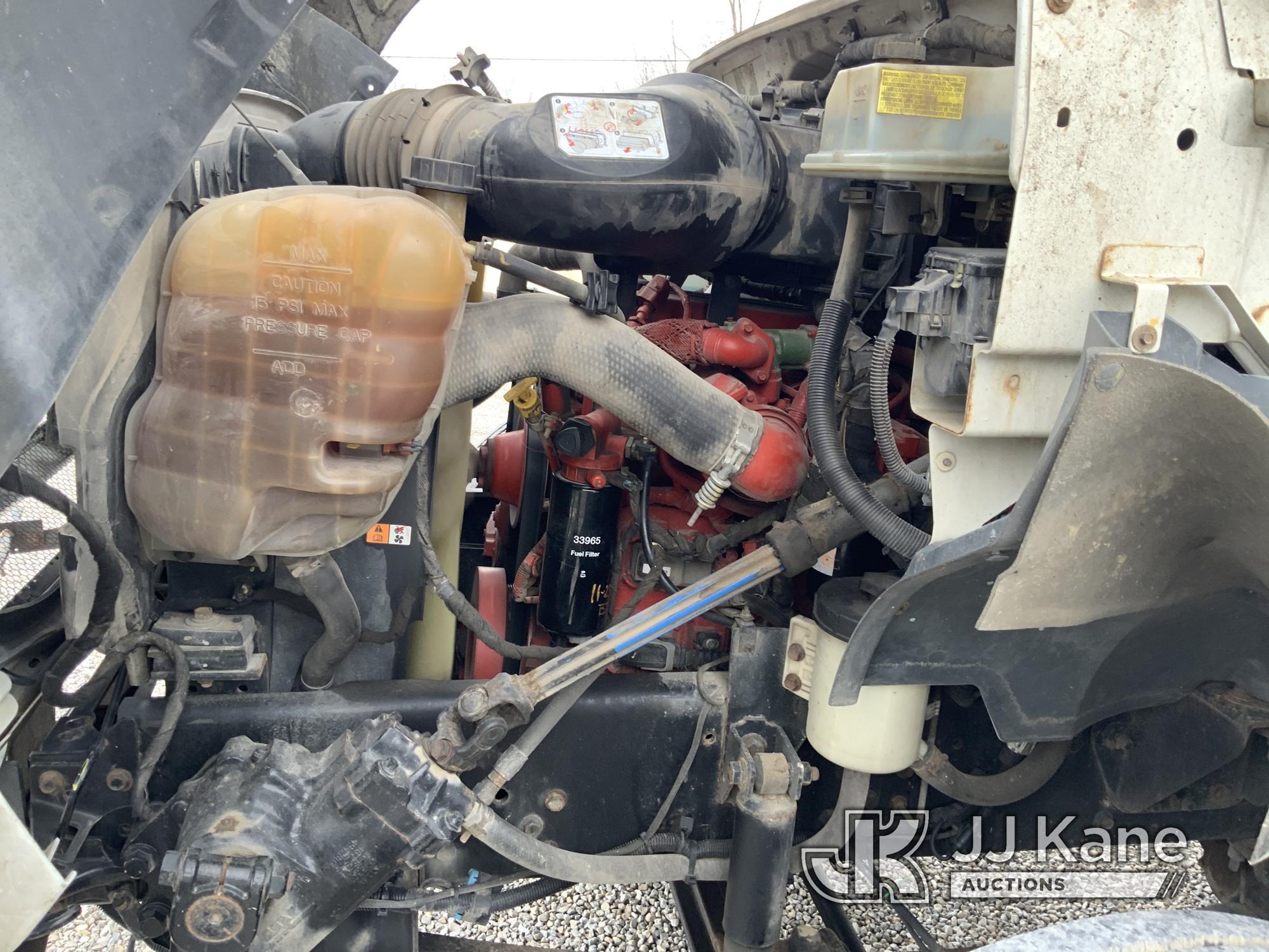 (Fort Wayne, IN) Altec LR760E70, Over-Center Elevator Bucket Truck mounted behind cab on 2013 Ford F