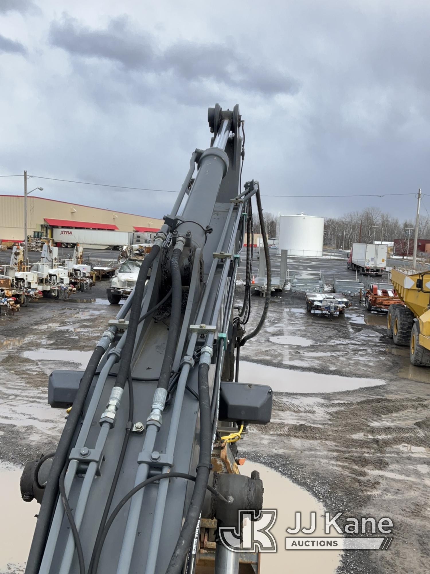 (Rome, NY) 2015 John Deere 135G Hydraulic Excavator Runs, Moves & Operates, Hand Grab Handle Damaged