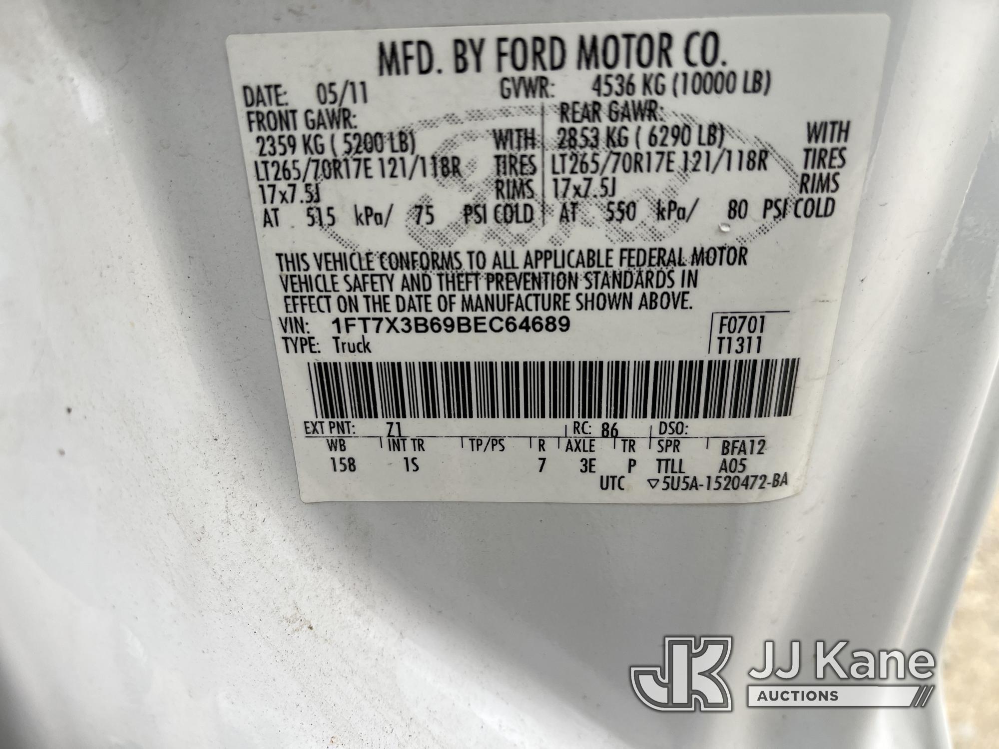 (Smock, PA) 2011 Ford F350 4x4 Extended-Cab Service Truck Runs & Moves) (Jump To Start, Rust & Body
