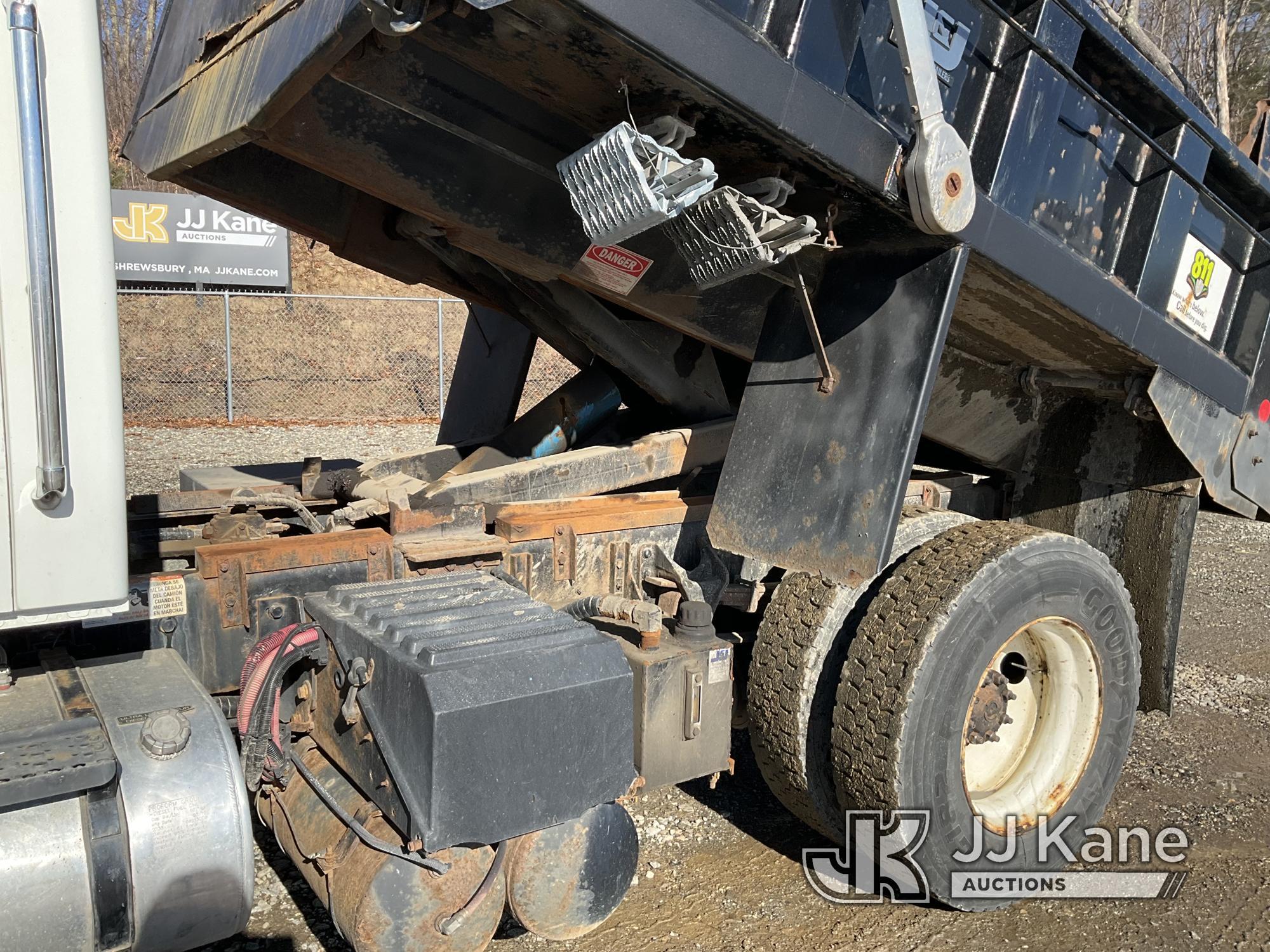 (Shrewsbury, MA) 2016 International 7400 Dump Truck Runs, Moves & Dump Operates) (Check Engine Light